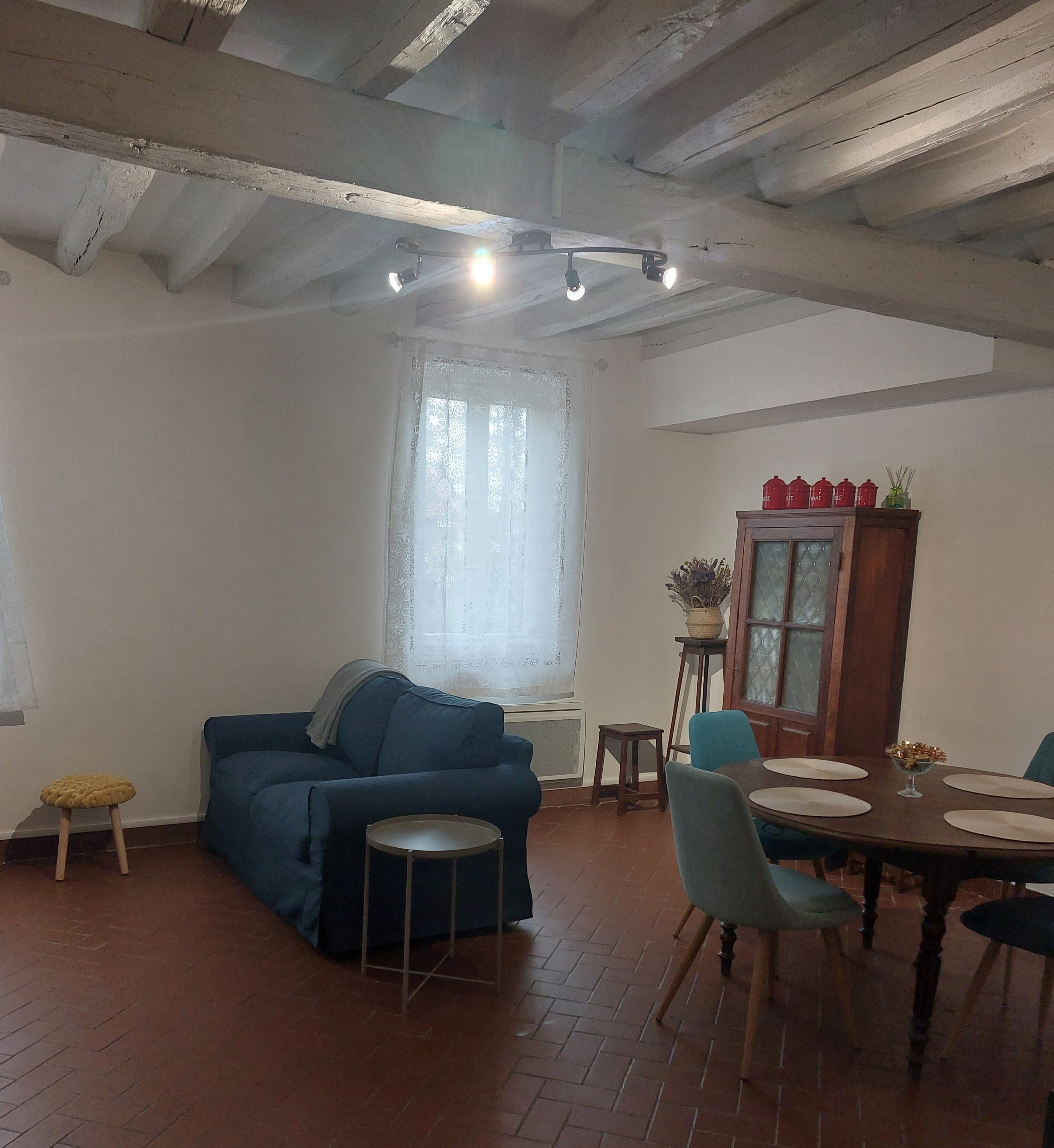 Small townhouse with courtyard