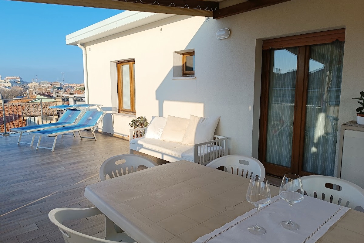Bright Two-room Penthouse Terrazza Cerqueti
