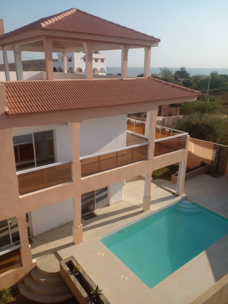 Villa Serena - quiet, sea view and pool