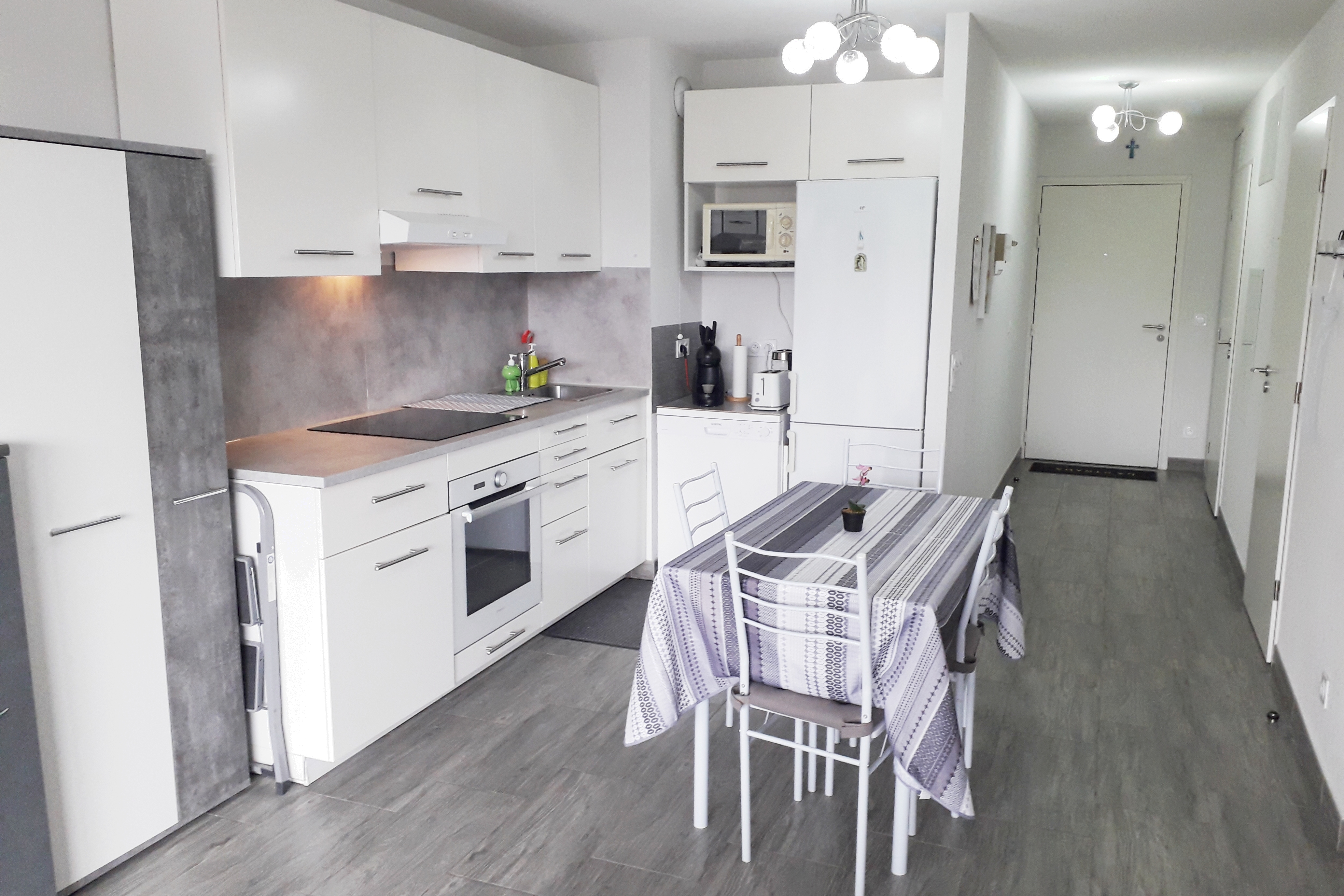 Comfortable, Clean, Convenient, near Montpellier