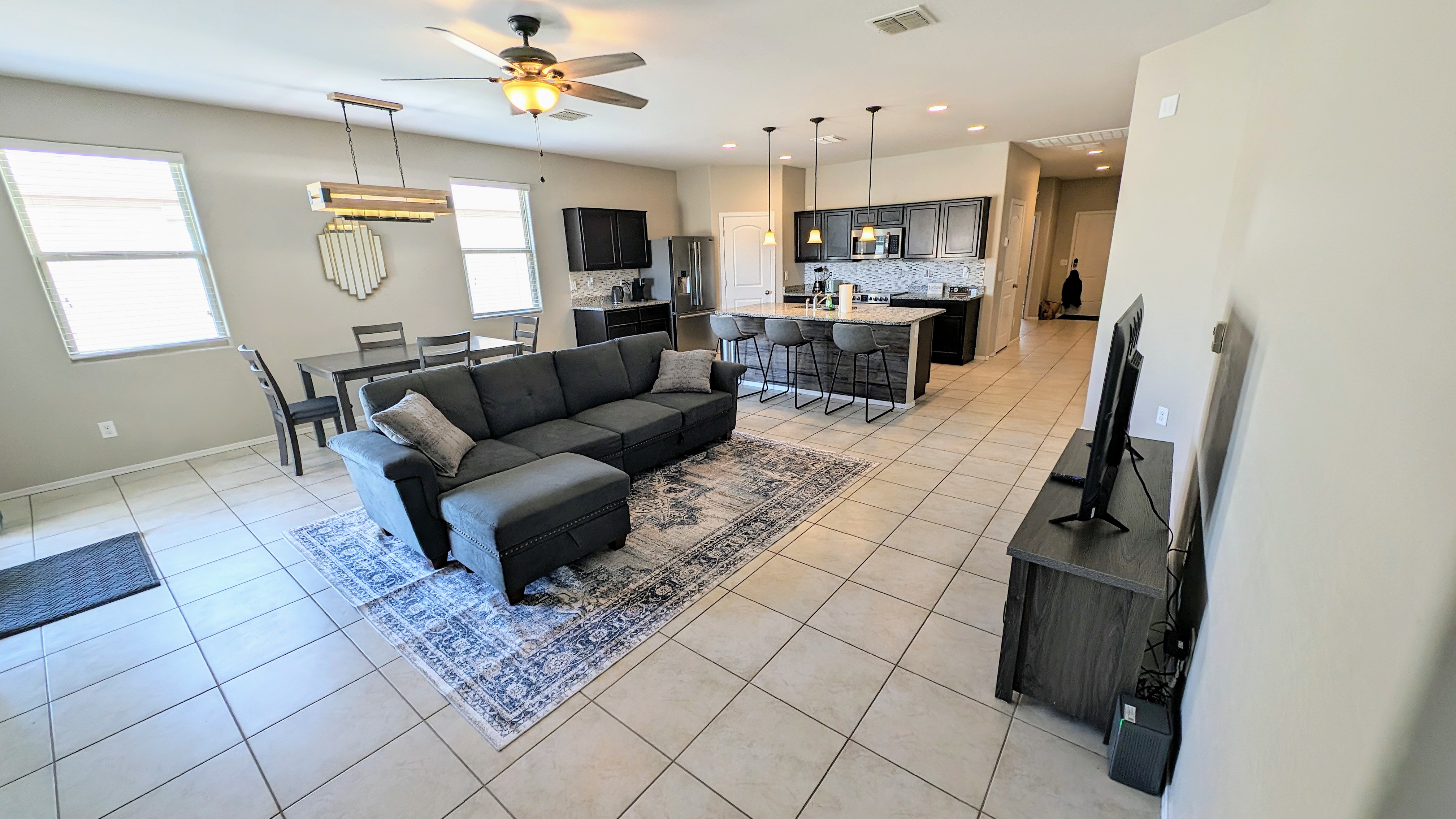 Spacious & Relaxing 3 Bed Oasis!