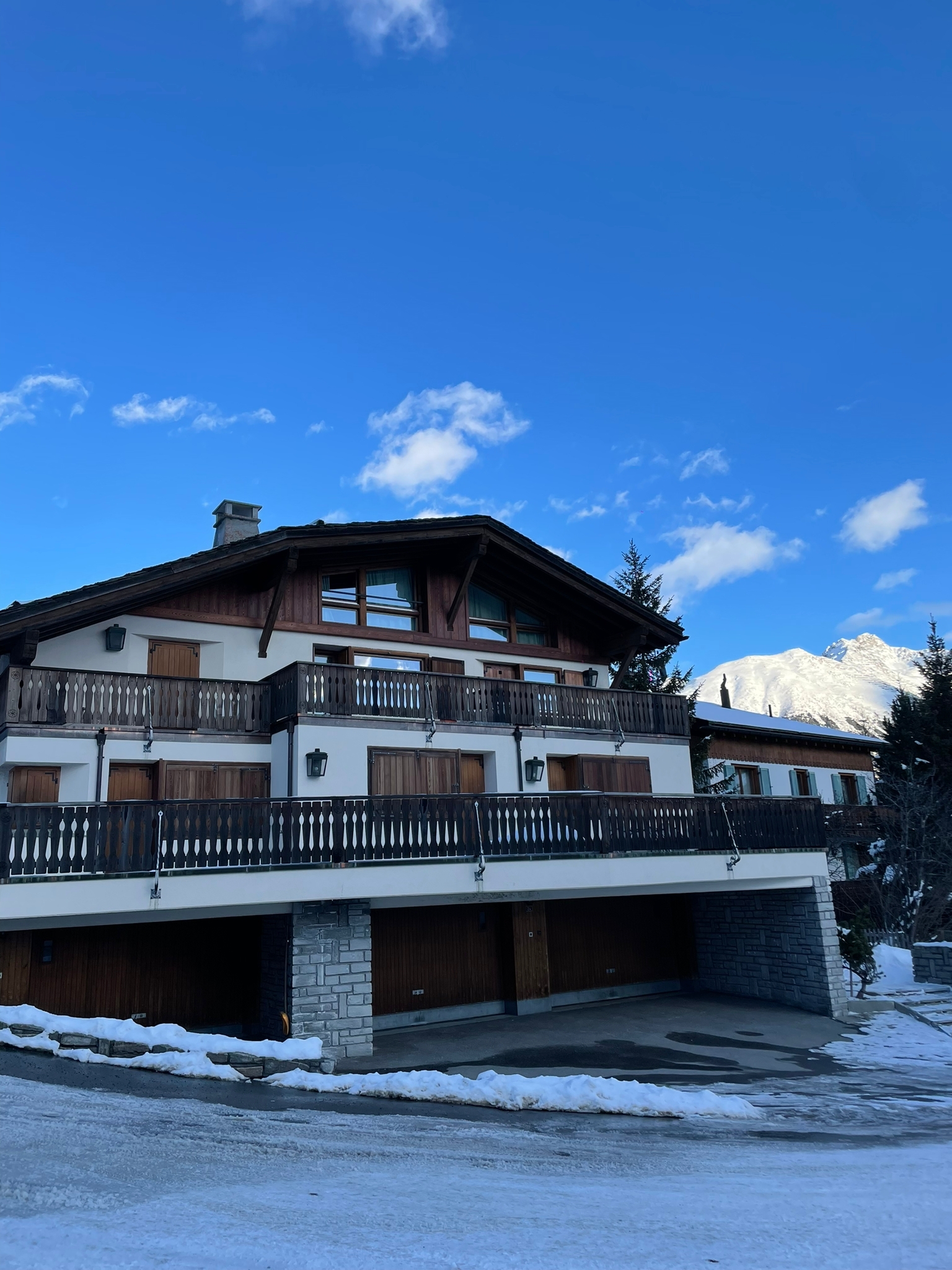 engadinese apartment