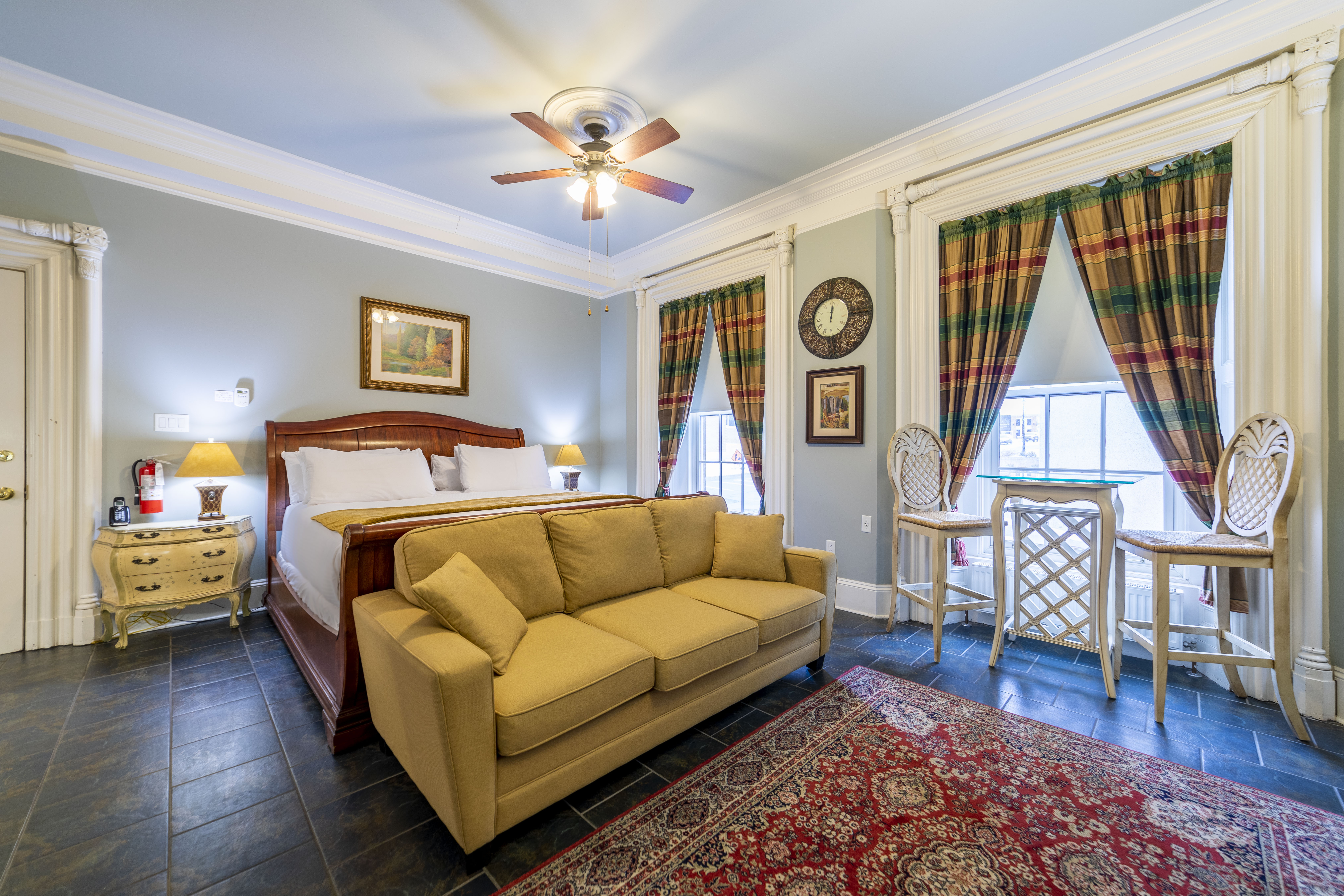 Executive Suites, King Bed, Air Tub in City of Saint John, New Brunswick