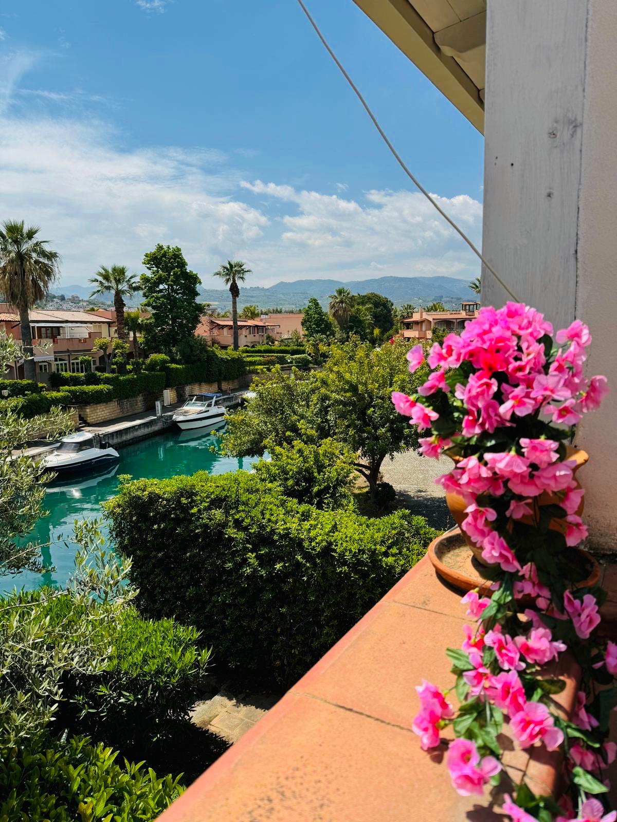 Portorosa Apartment