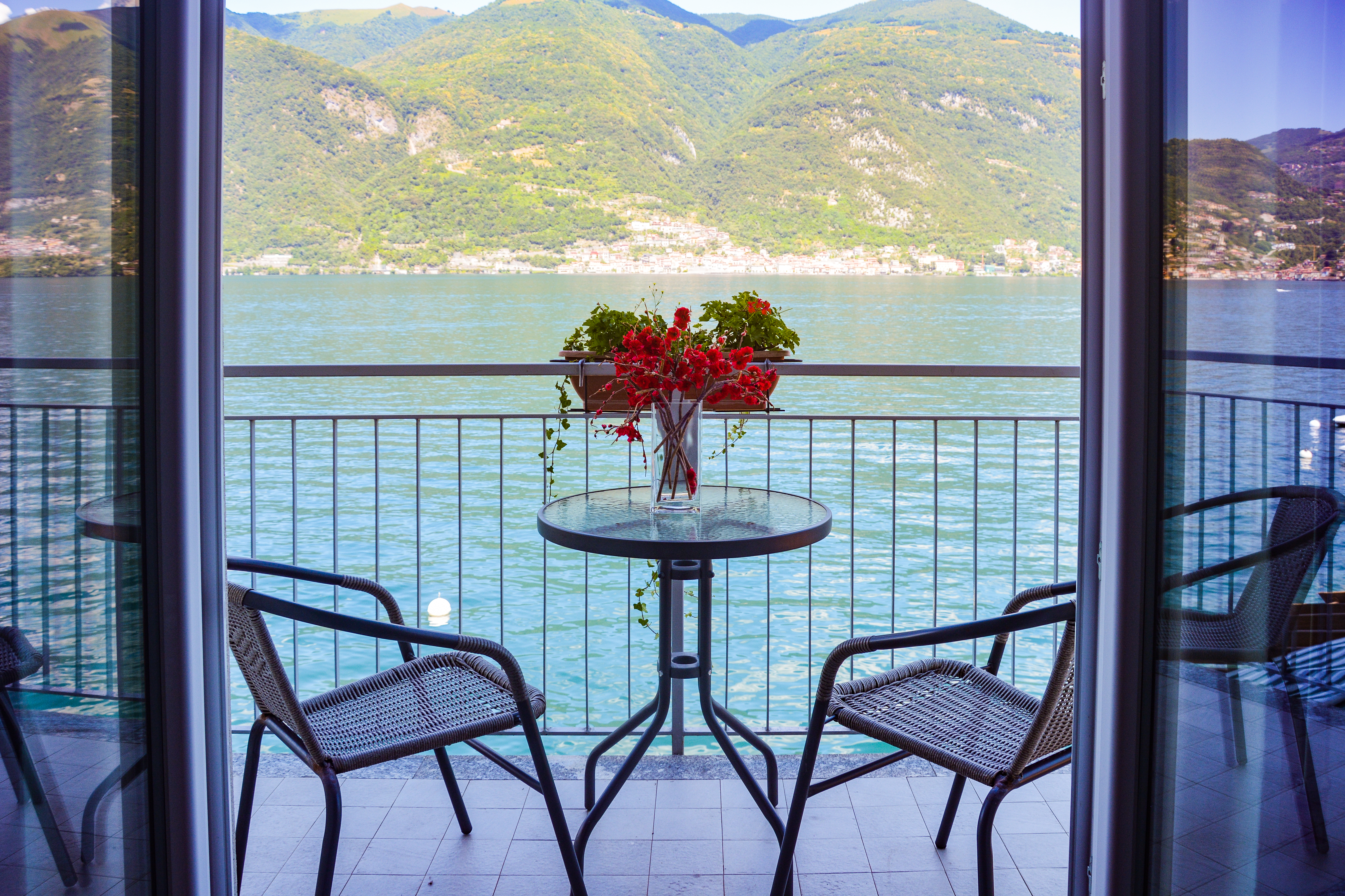 Bellagio Villas Lakeside - Un Ballo in Maschera