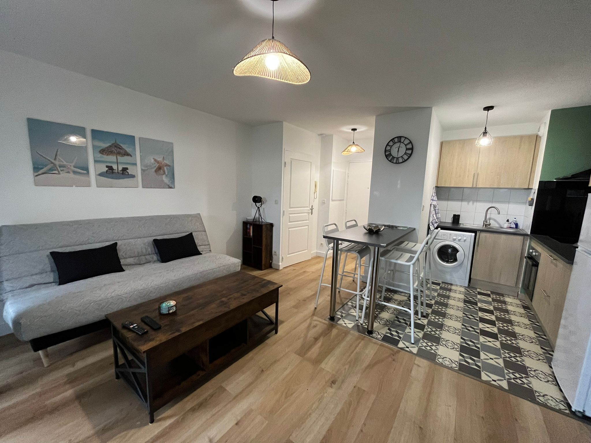 Very nice apartment with garden.
