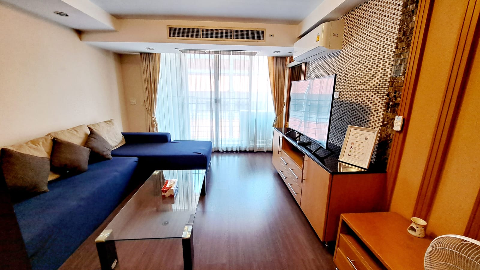5C-2Bedrooms/2.5Bath@Downtown Bangkok near BTS/MRT