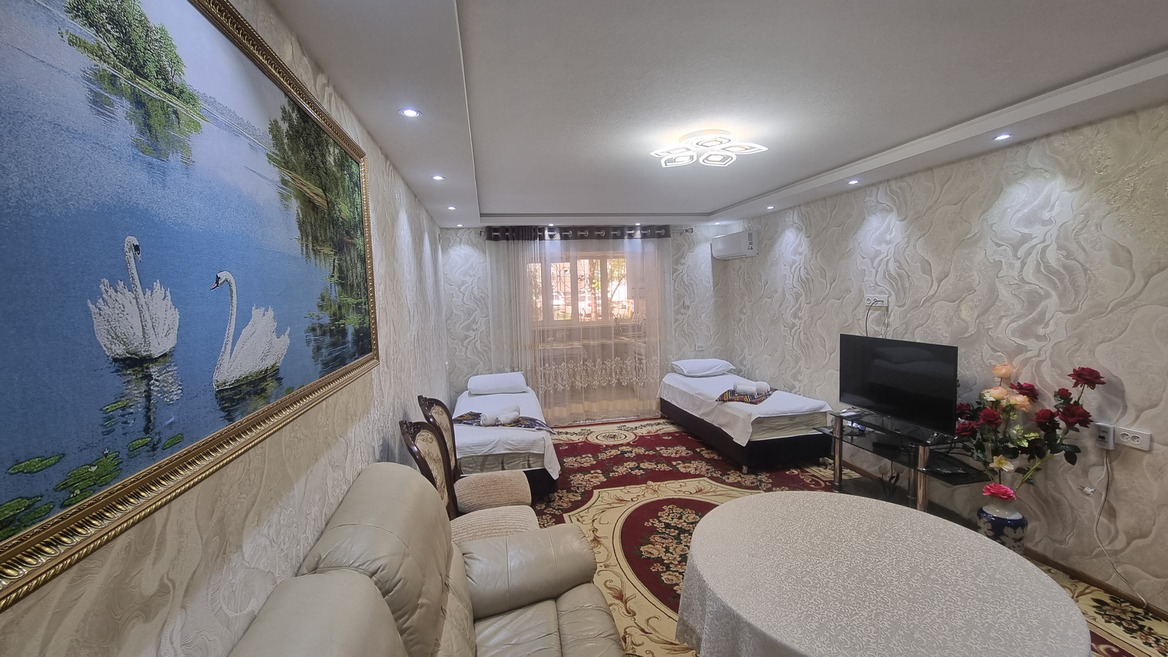 Boulevard Apartment