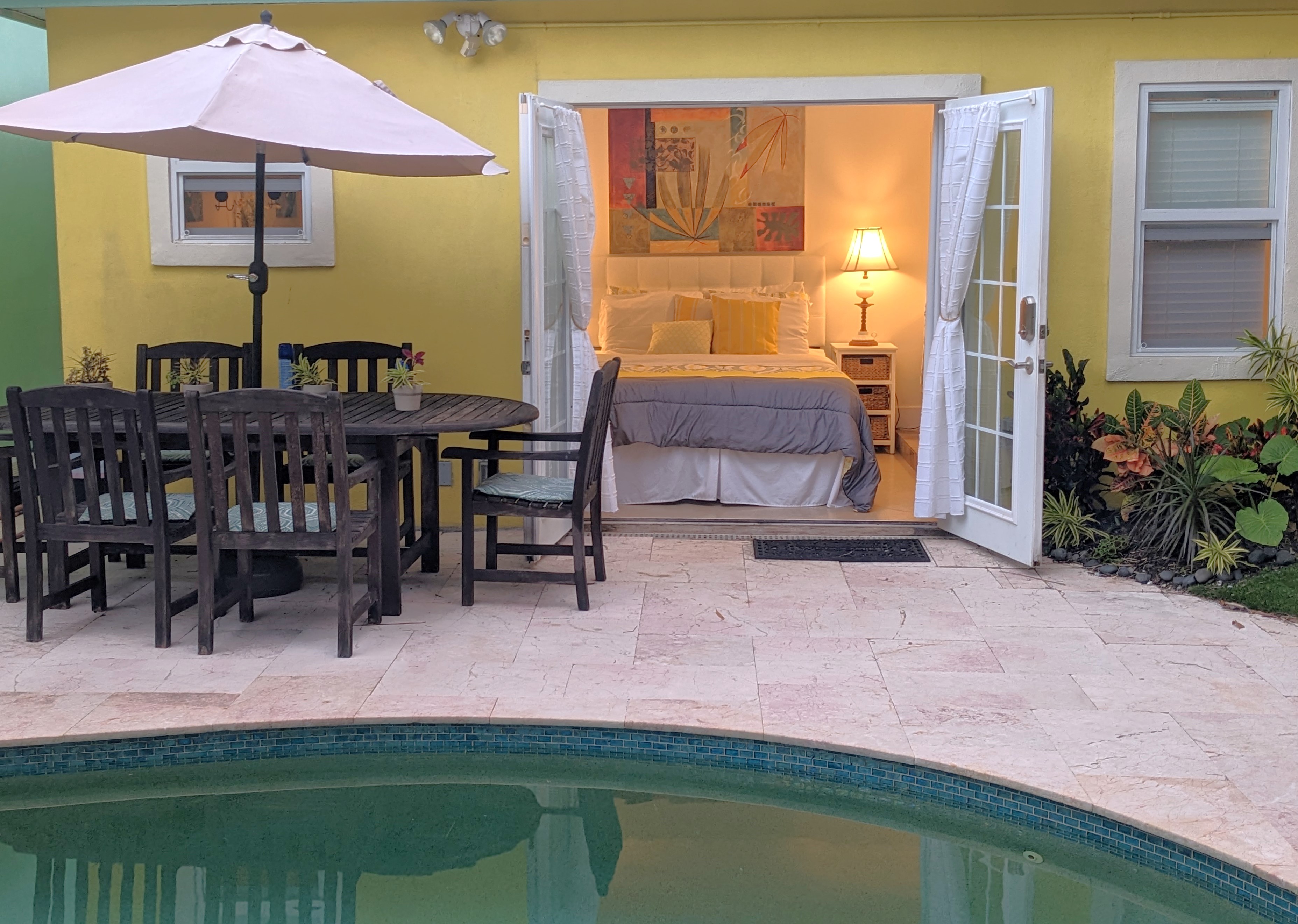 The TuckAway- Beach, Las Olas, Cruise & Air Ports in Fort Lauderdale, Broward County