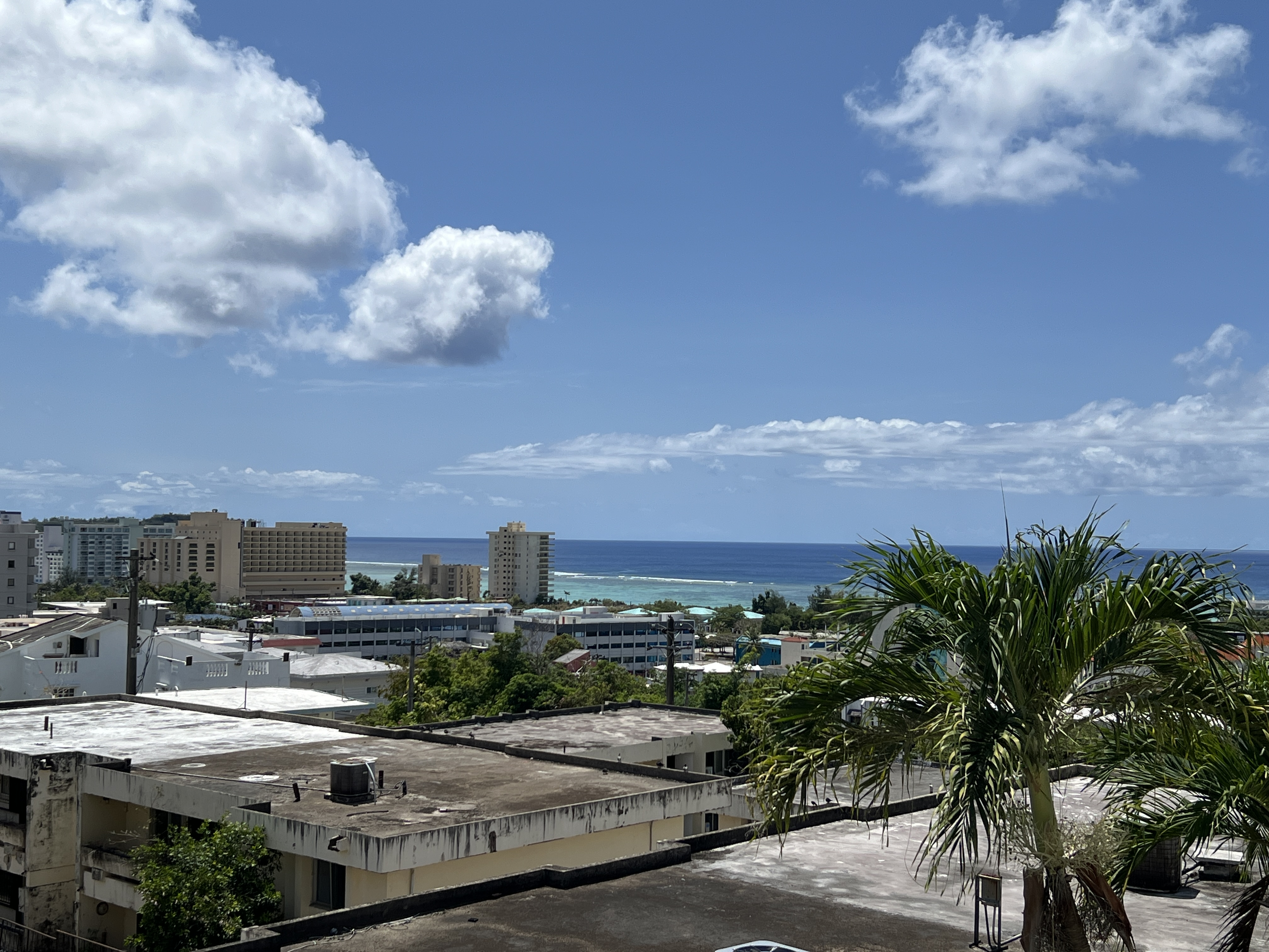 Cozy Condo Centrally Located
