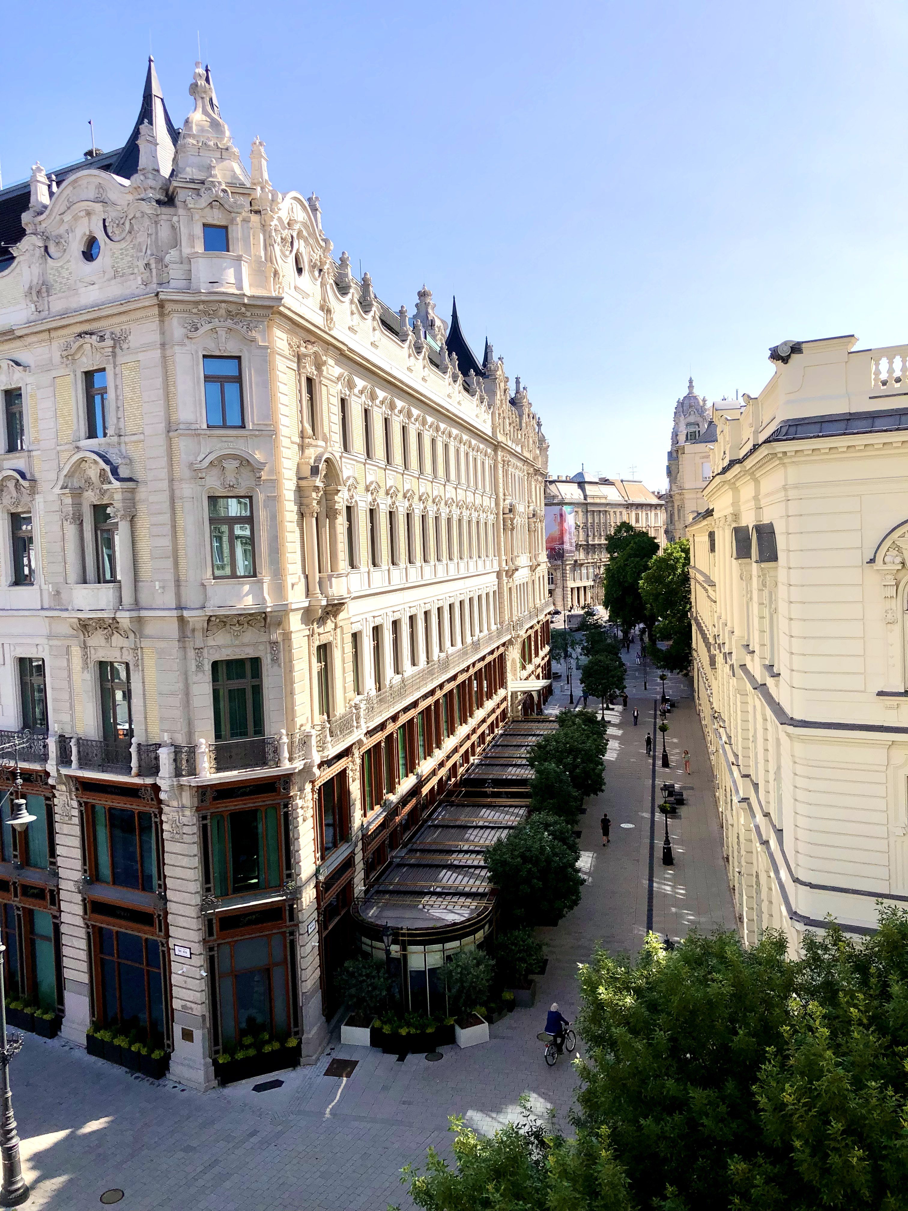 Central City & Váci Street View in V. kerület, Budapest