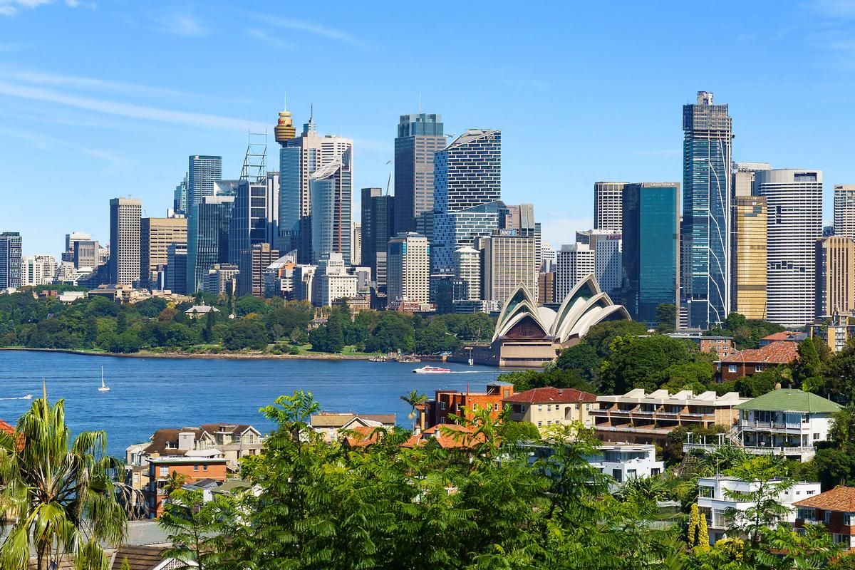 Stunning harbour view apartment in North Sydney, Sydney