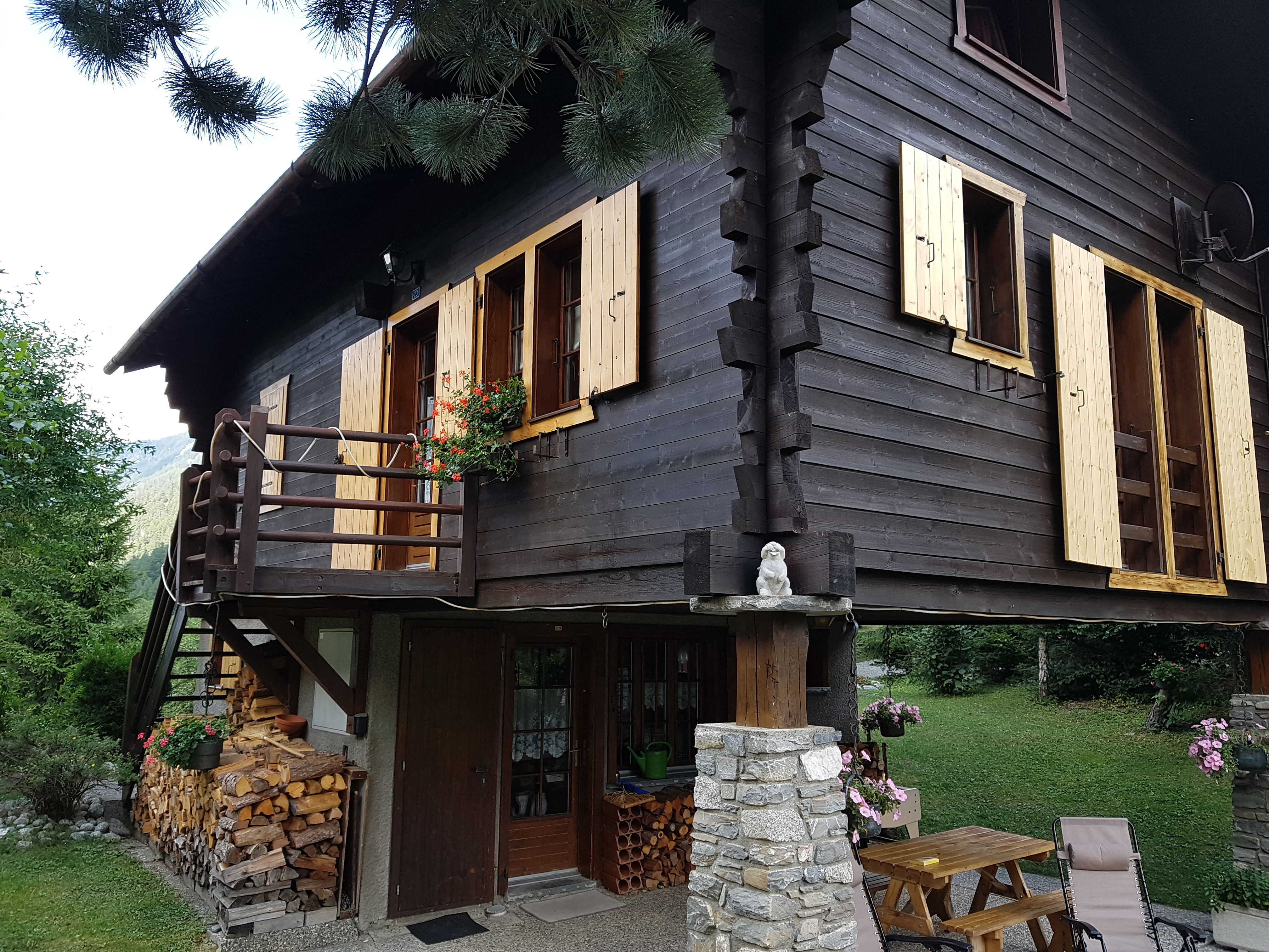 Swiss Alps: Chalet near Grand St-Bernard