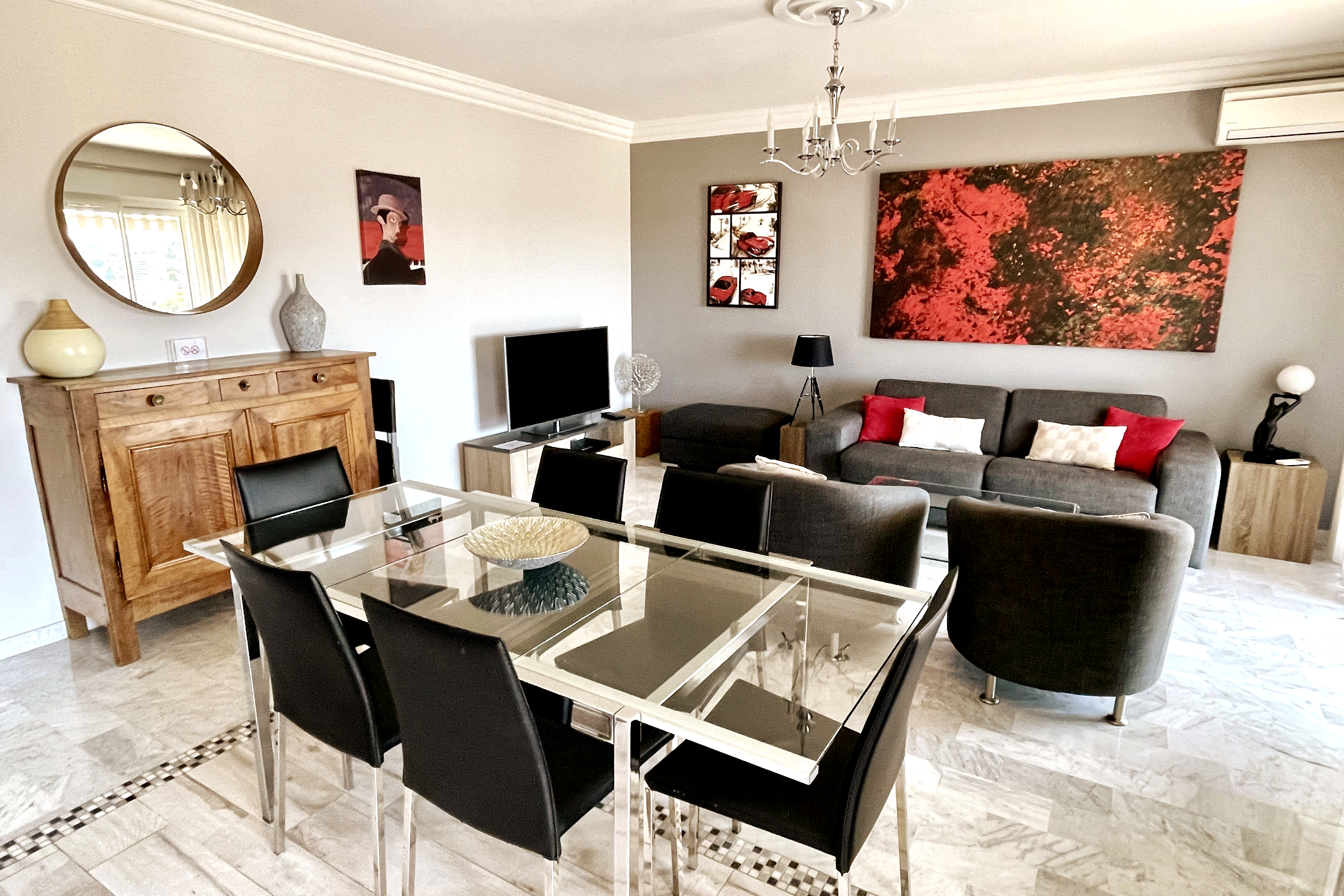 On the heights of Cannes Beautiful 3 rooms-Cannet