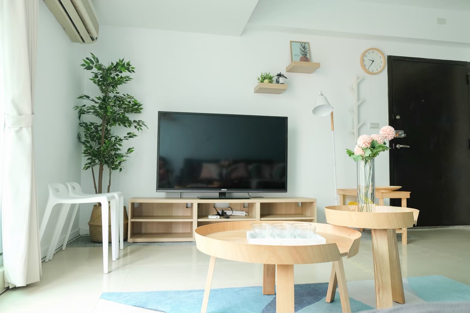 大安區[超讚房東]北歐清新風～捷運4分鐘、4個房間2套衛浴，出門見台北101，電梯大樓、嬰兒床遊戲區