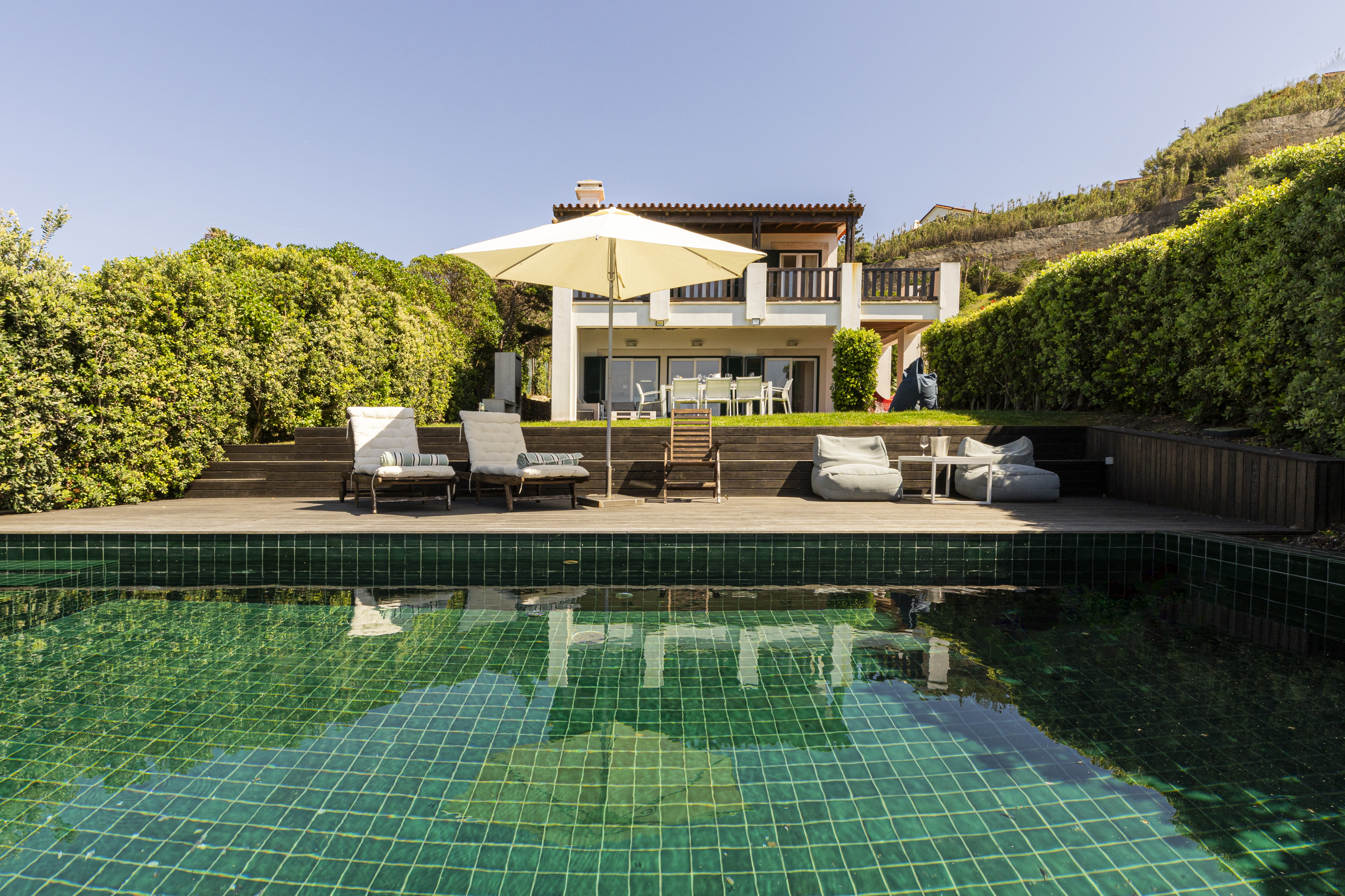 Coastal Charm Chalet Cadenzalux