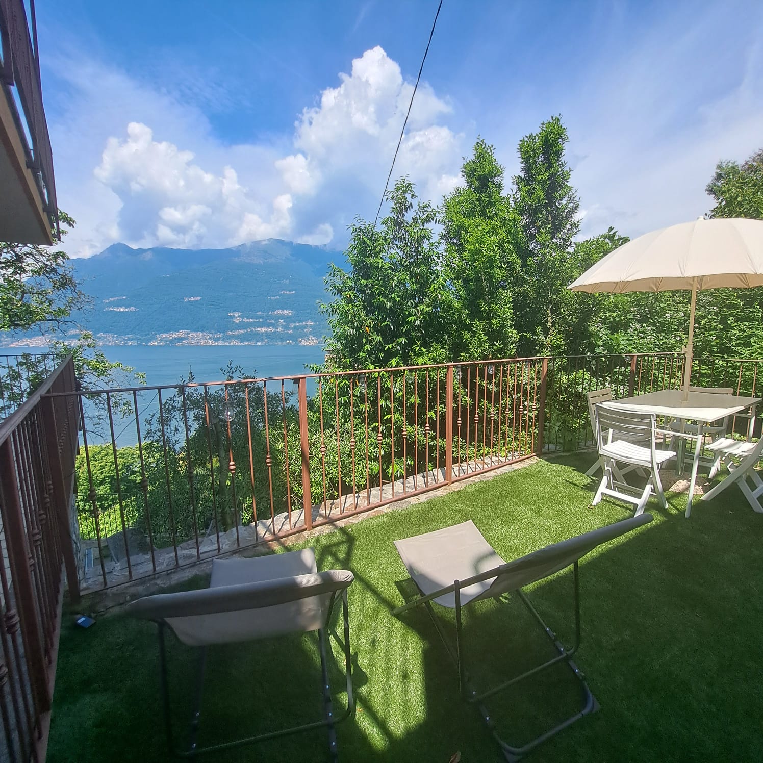 Alma lake Como