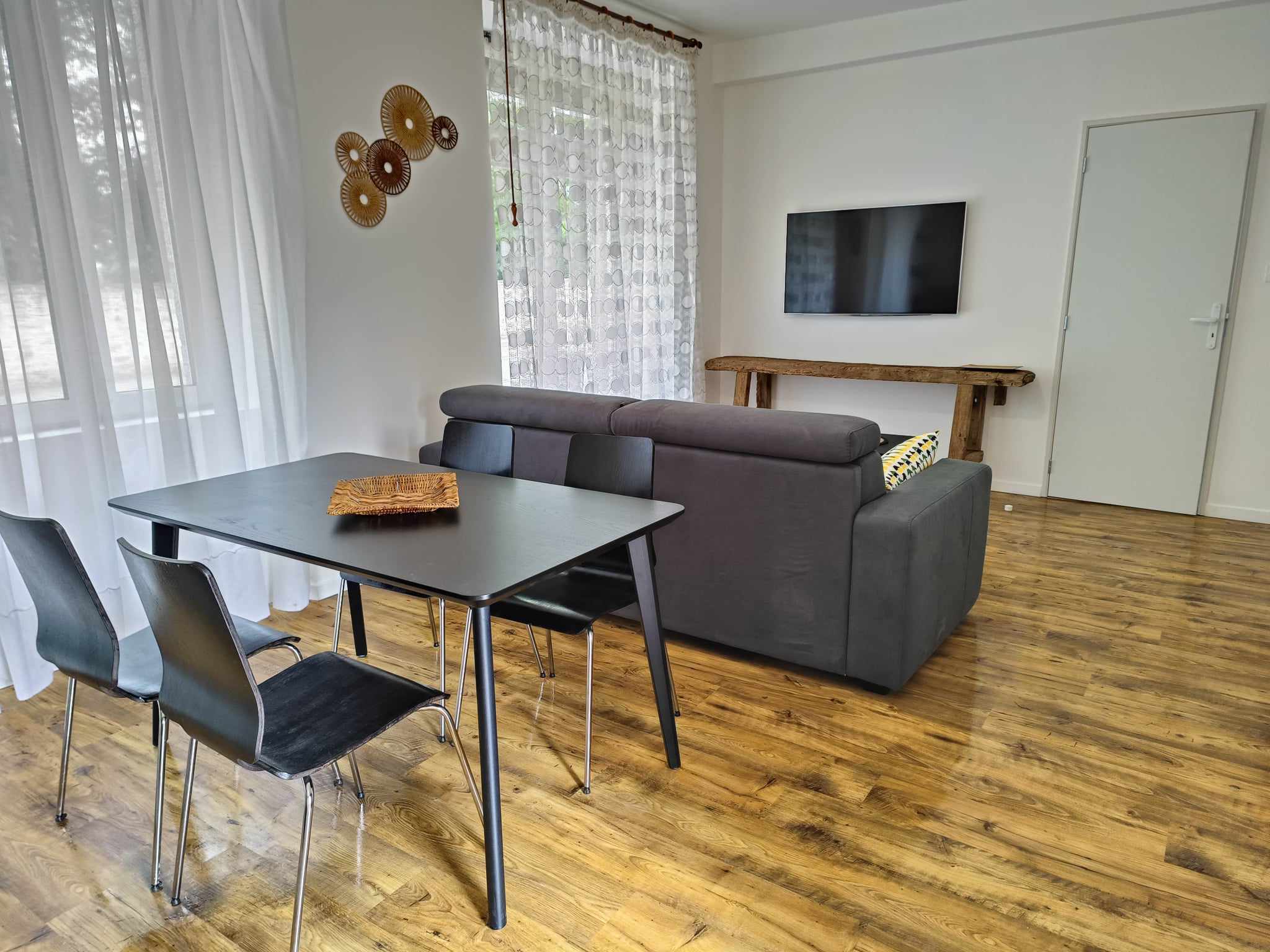 Apartment near downtown