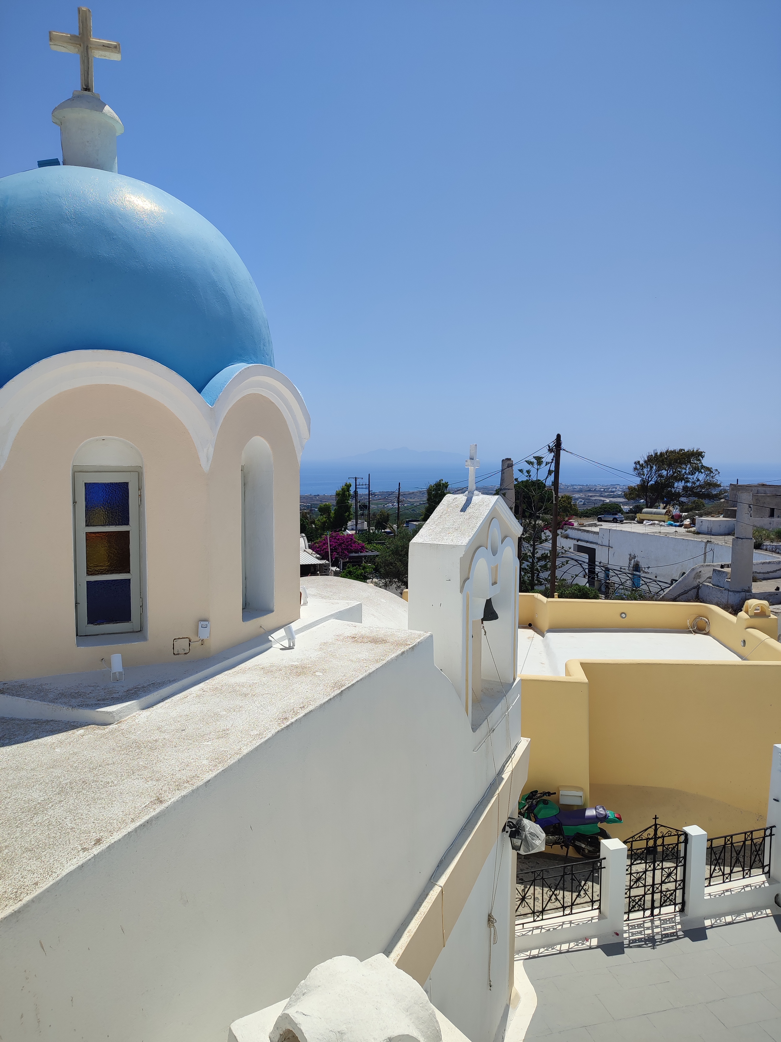 Fira Blue Dome Church- Double Standard Room