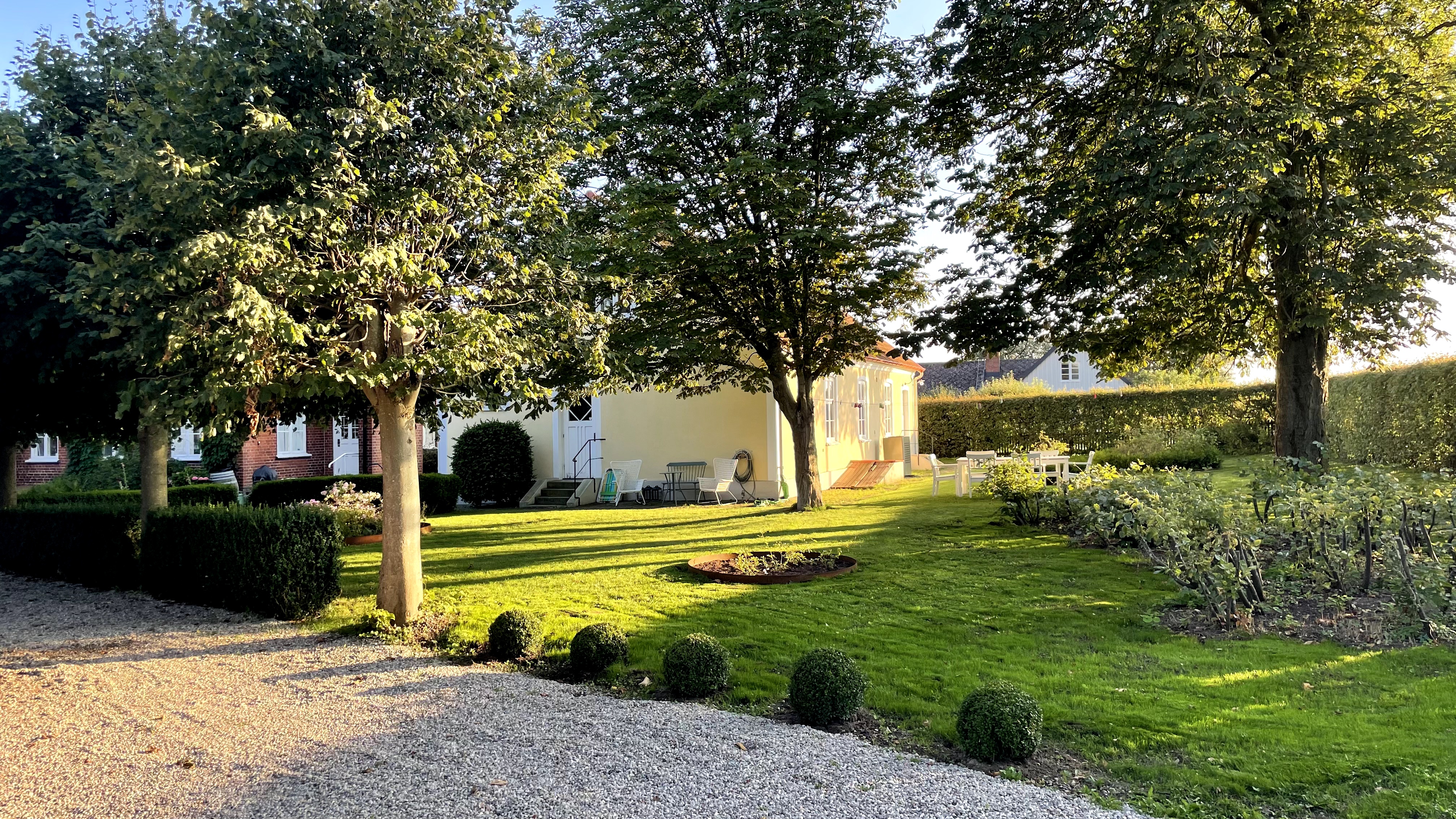 Teacher's residence at former Österlenskola in Örnahusen