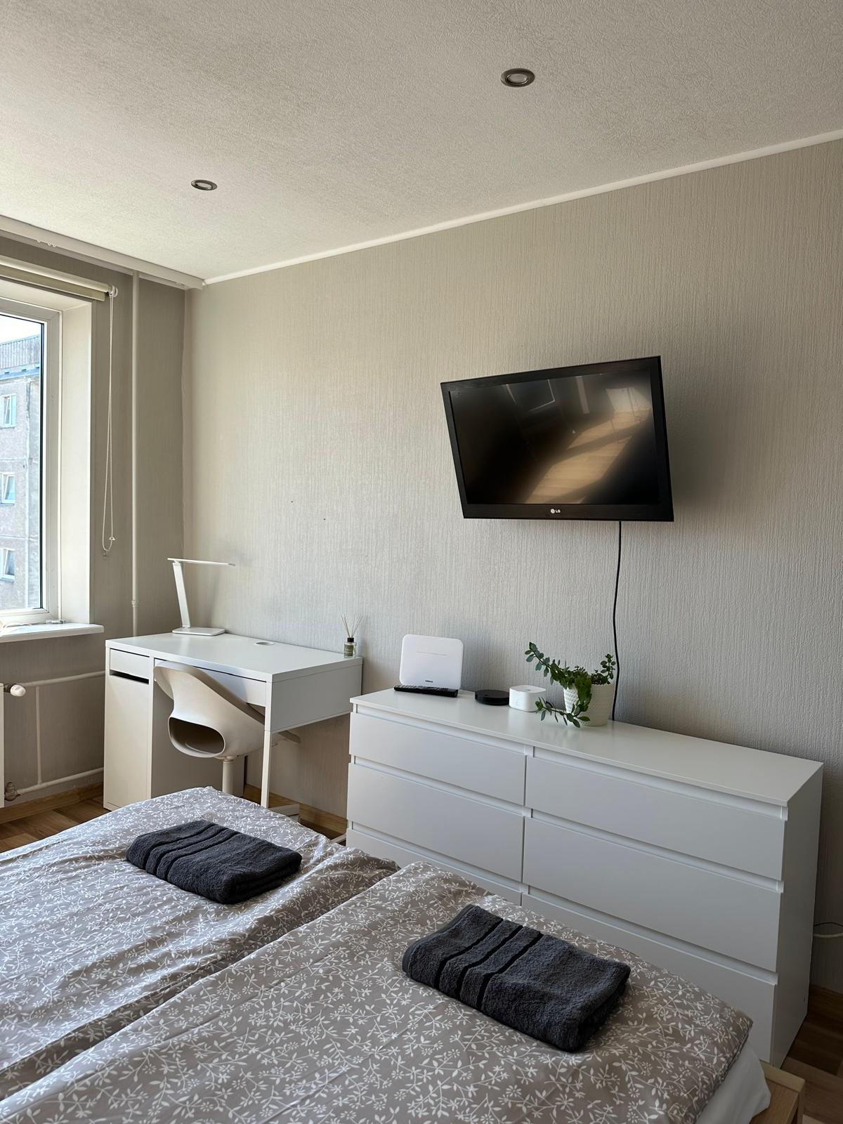 Red Moose Dam  Suite