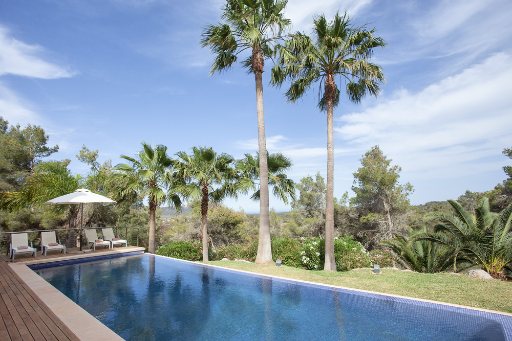 Mountain and sea view Villa