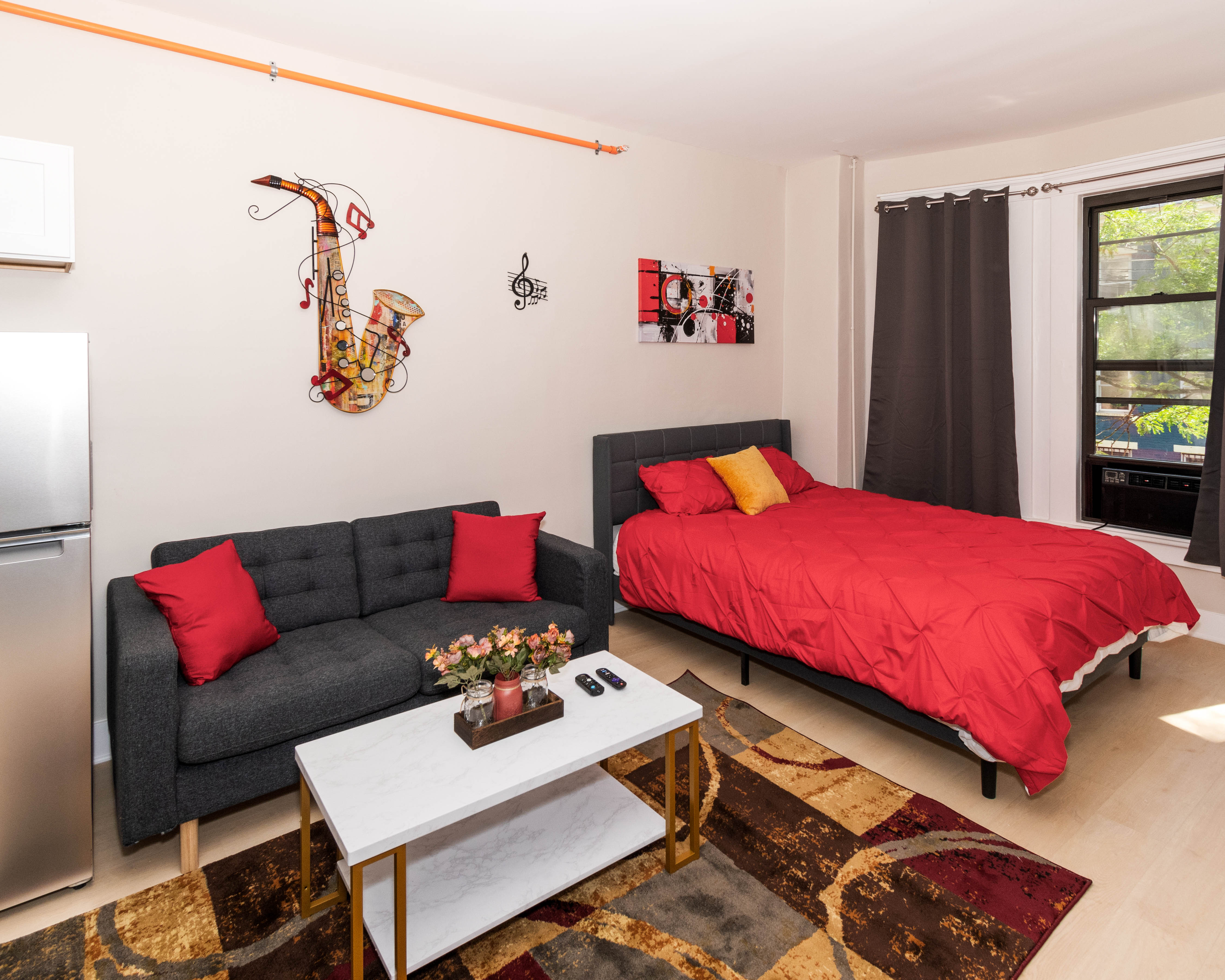 Upscale Listing-Heart of Albany in SIXTH WARD, Albany