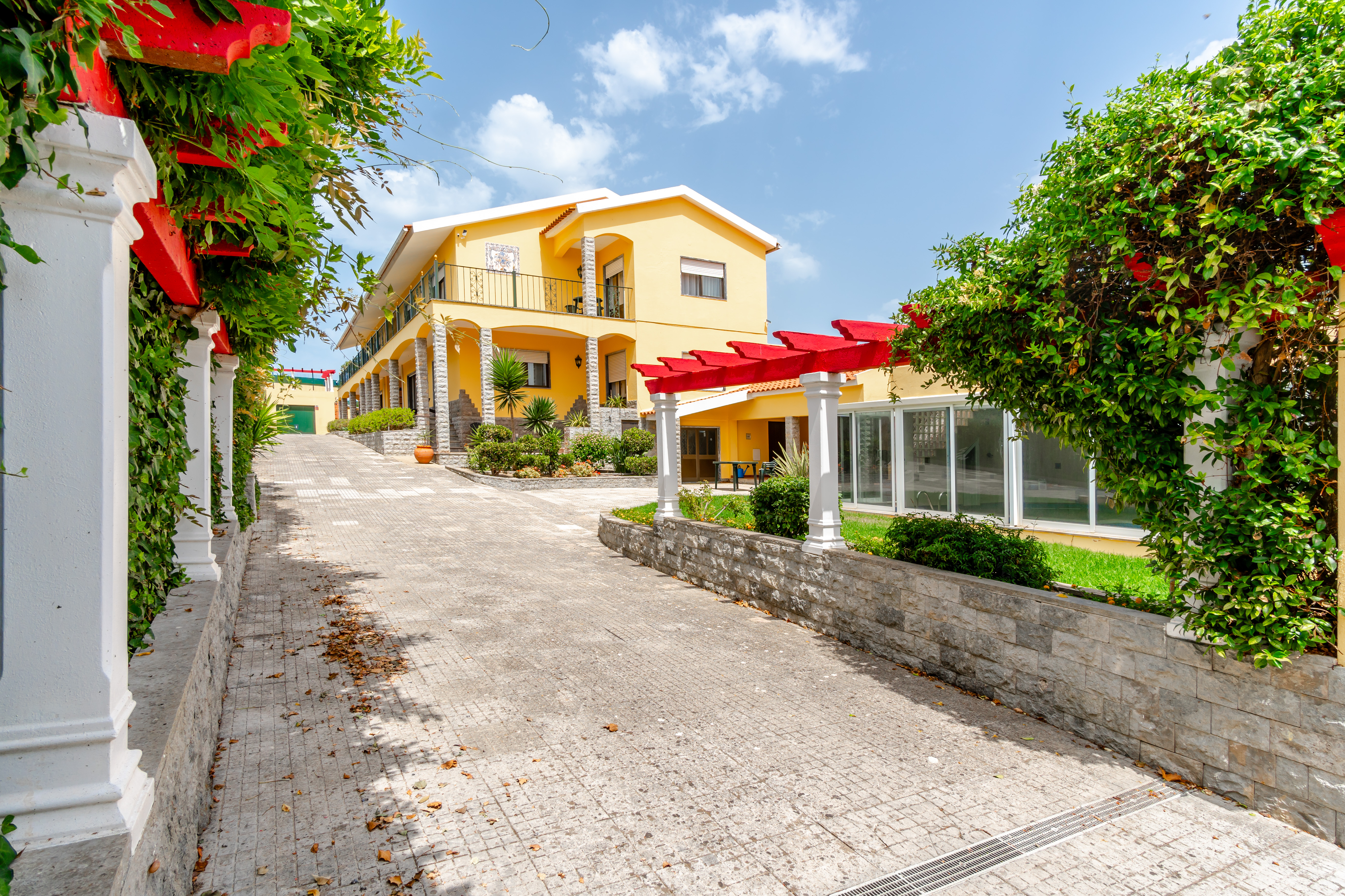 A big beautiful house near Santa Cruz beach