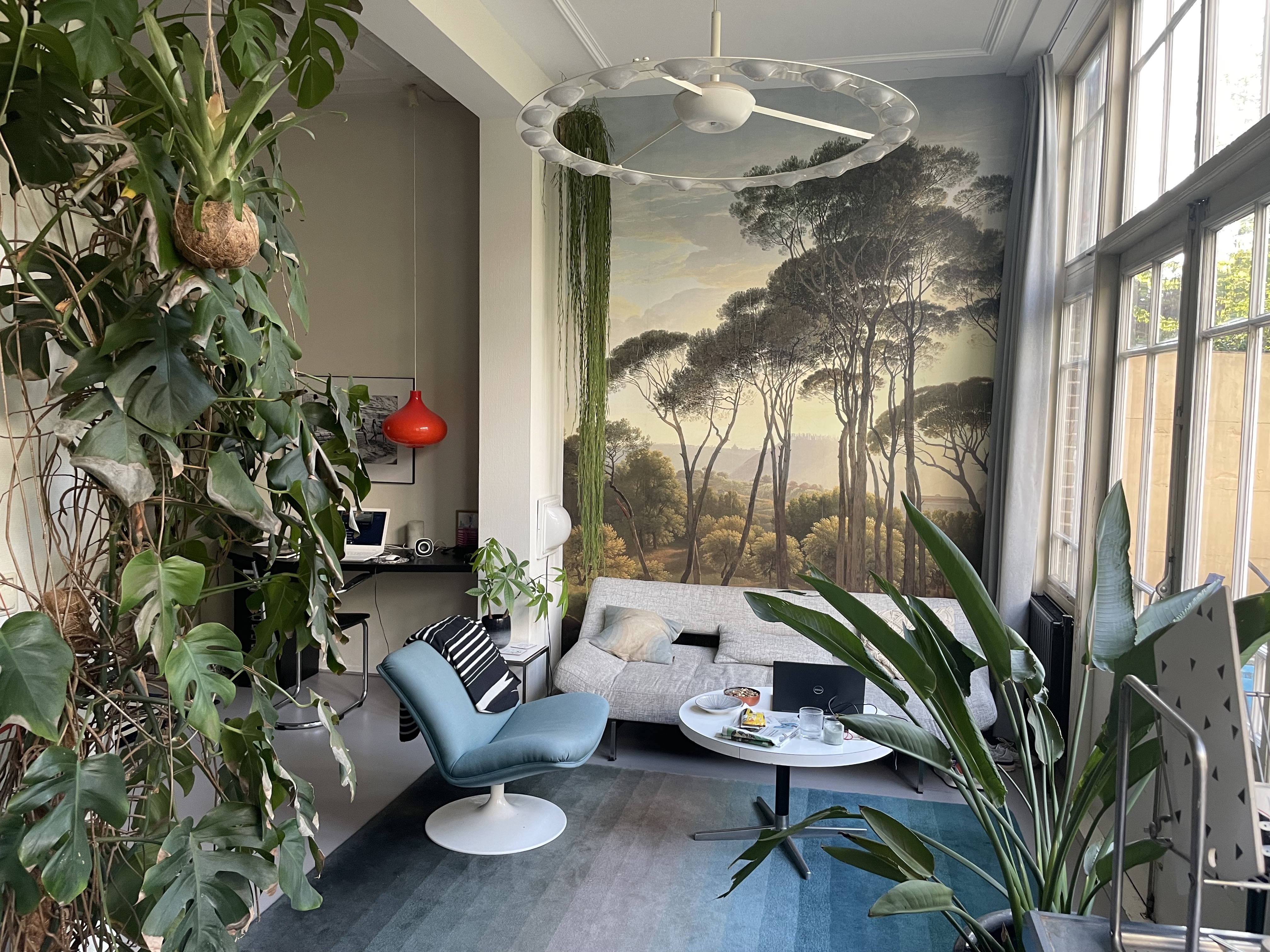 Arty, spacious, big garden and near beach&center — The Hague stay