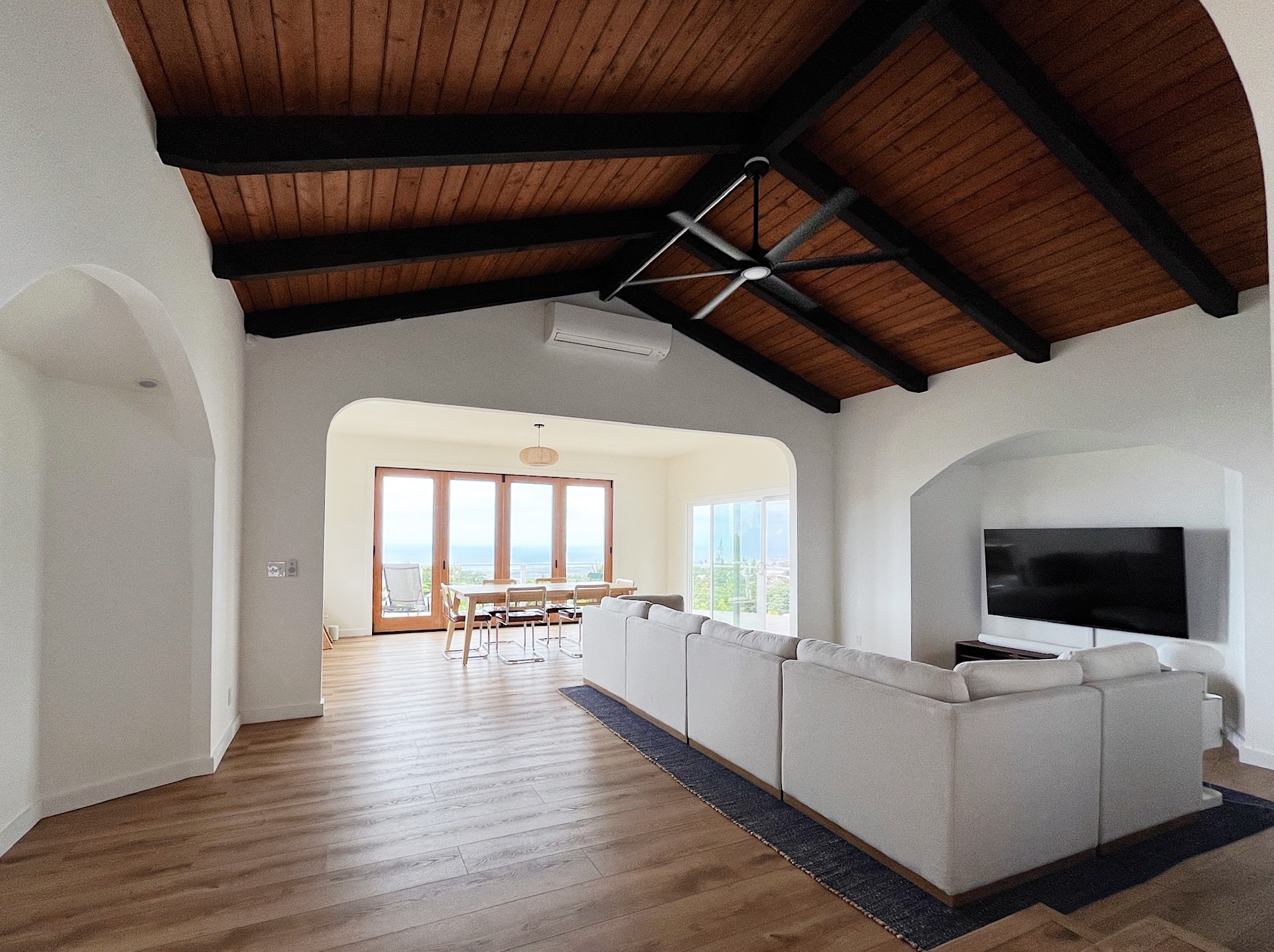 Spacious home w/ ocean views in North Kona, Hawaii
