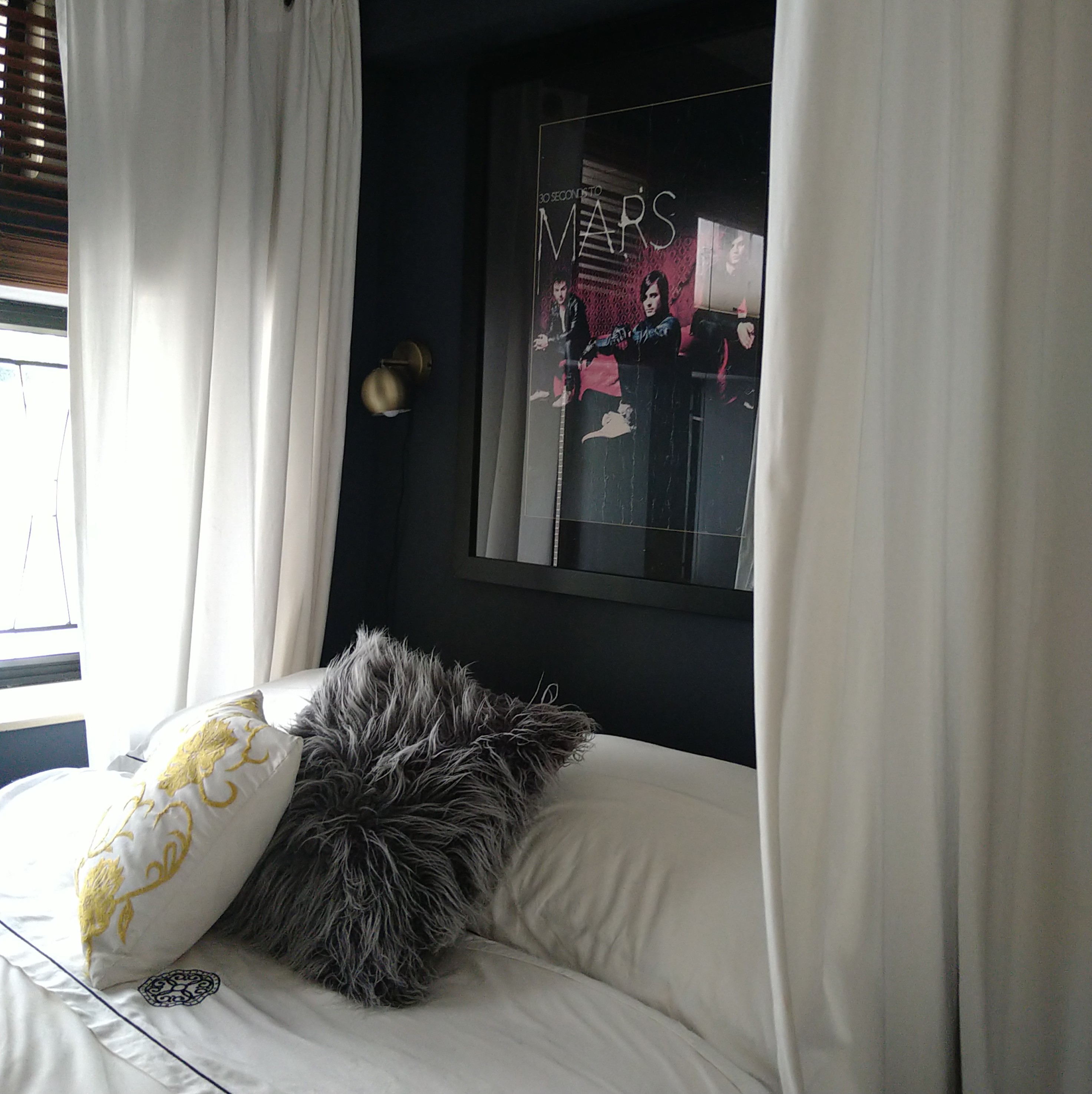 A Gorgeous Room for Travellers