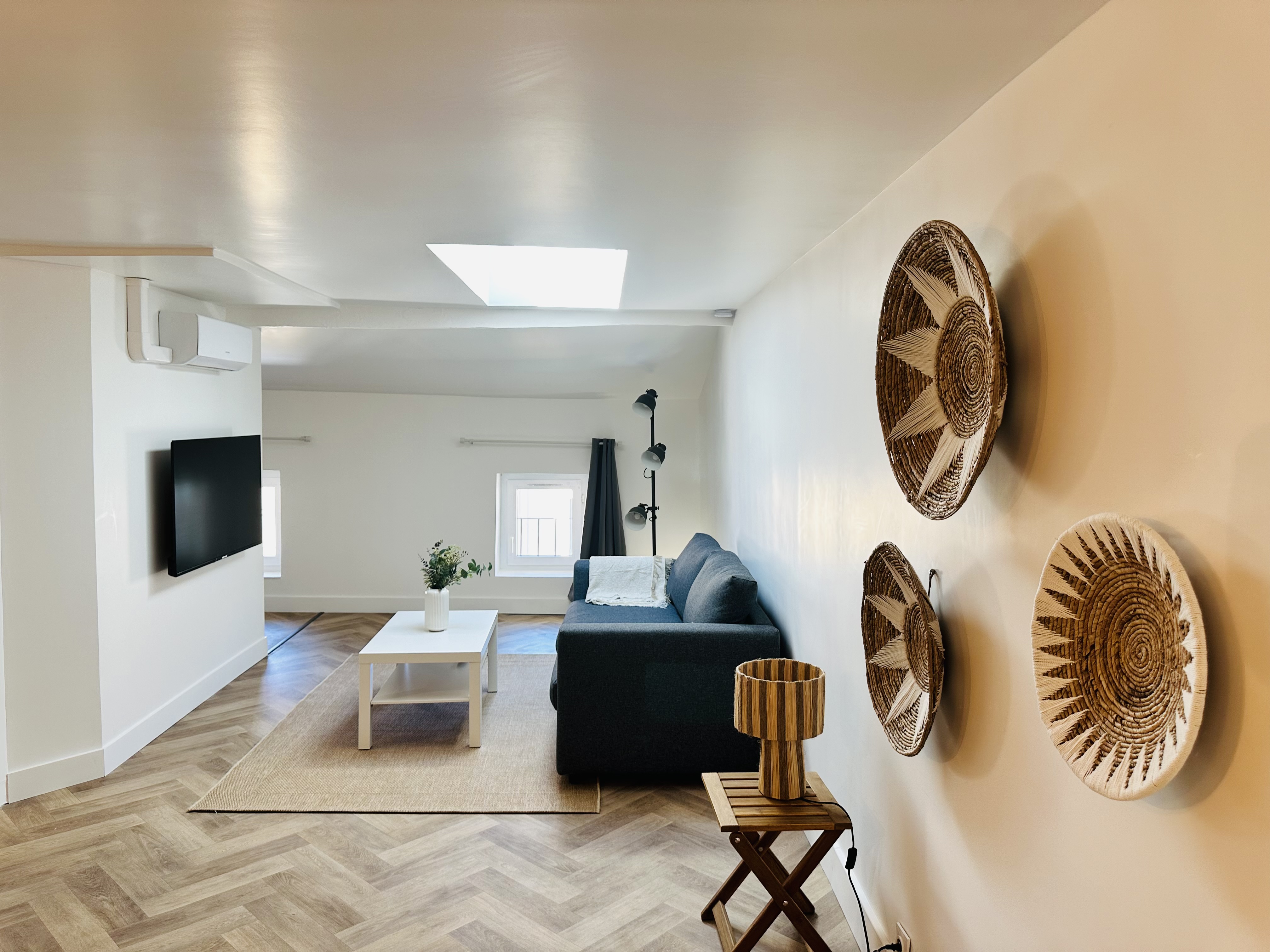 Air-conditioned apartment