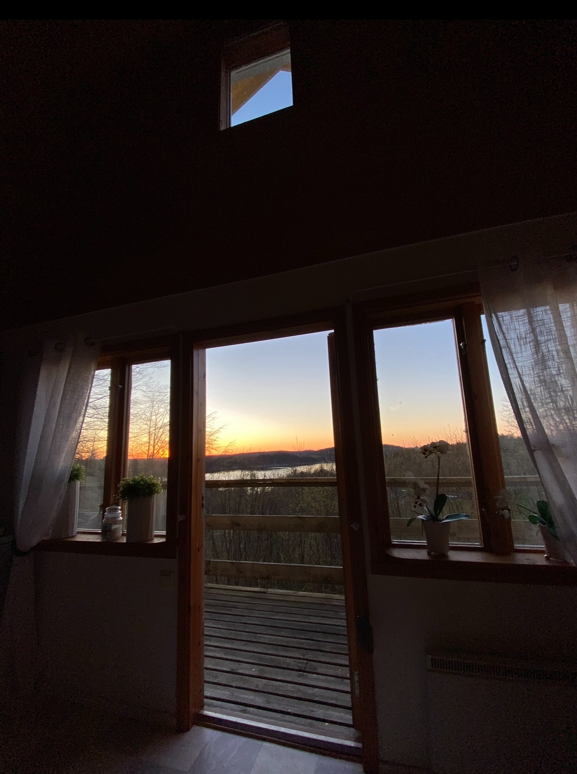 Cabin with seaview