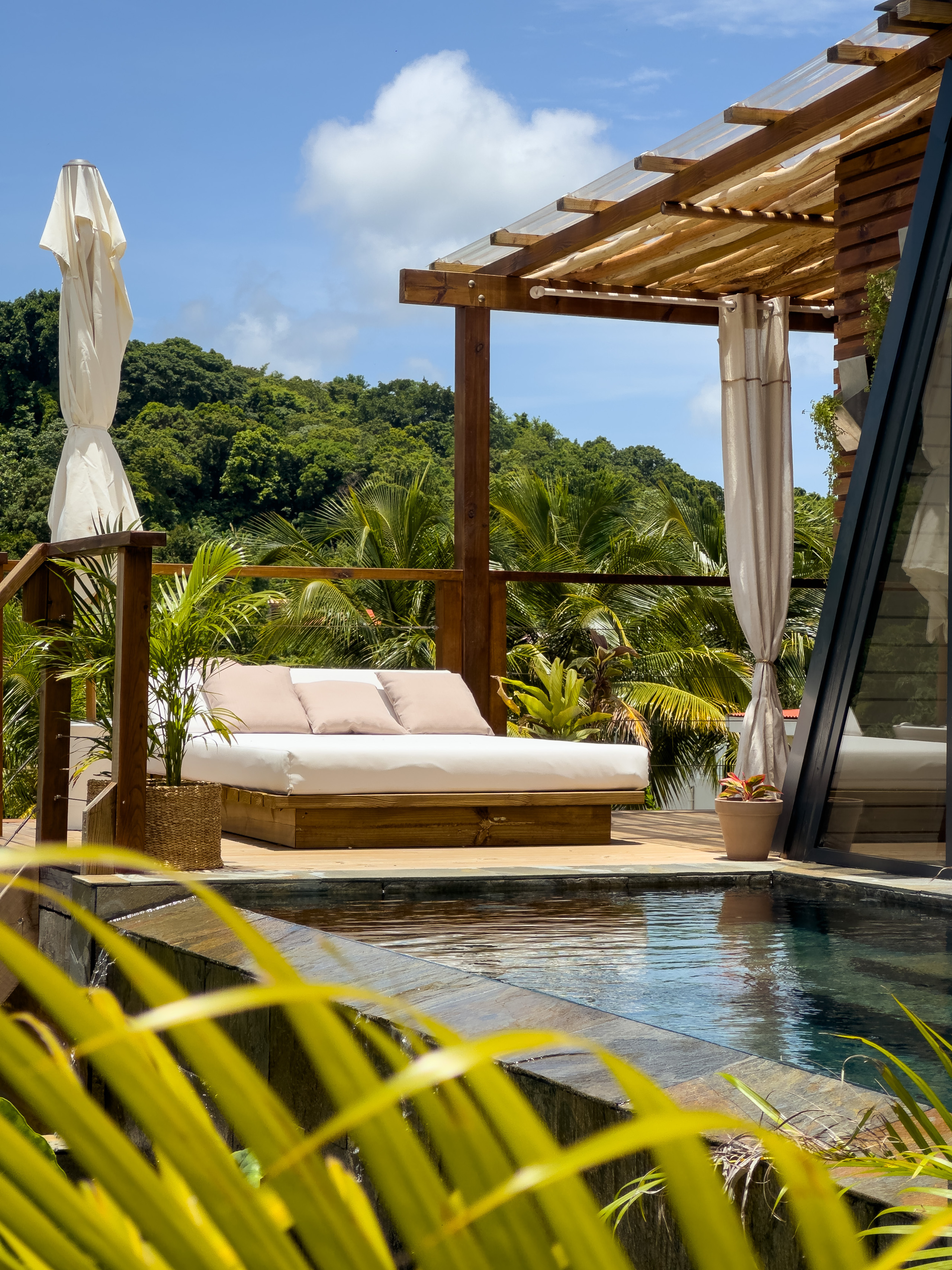 Romantic escape Bali vibe