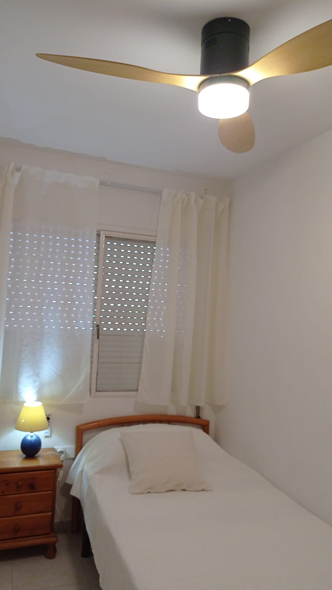 Single Room Shared Bathroom