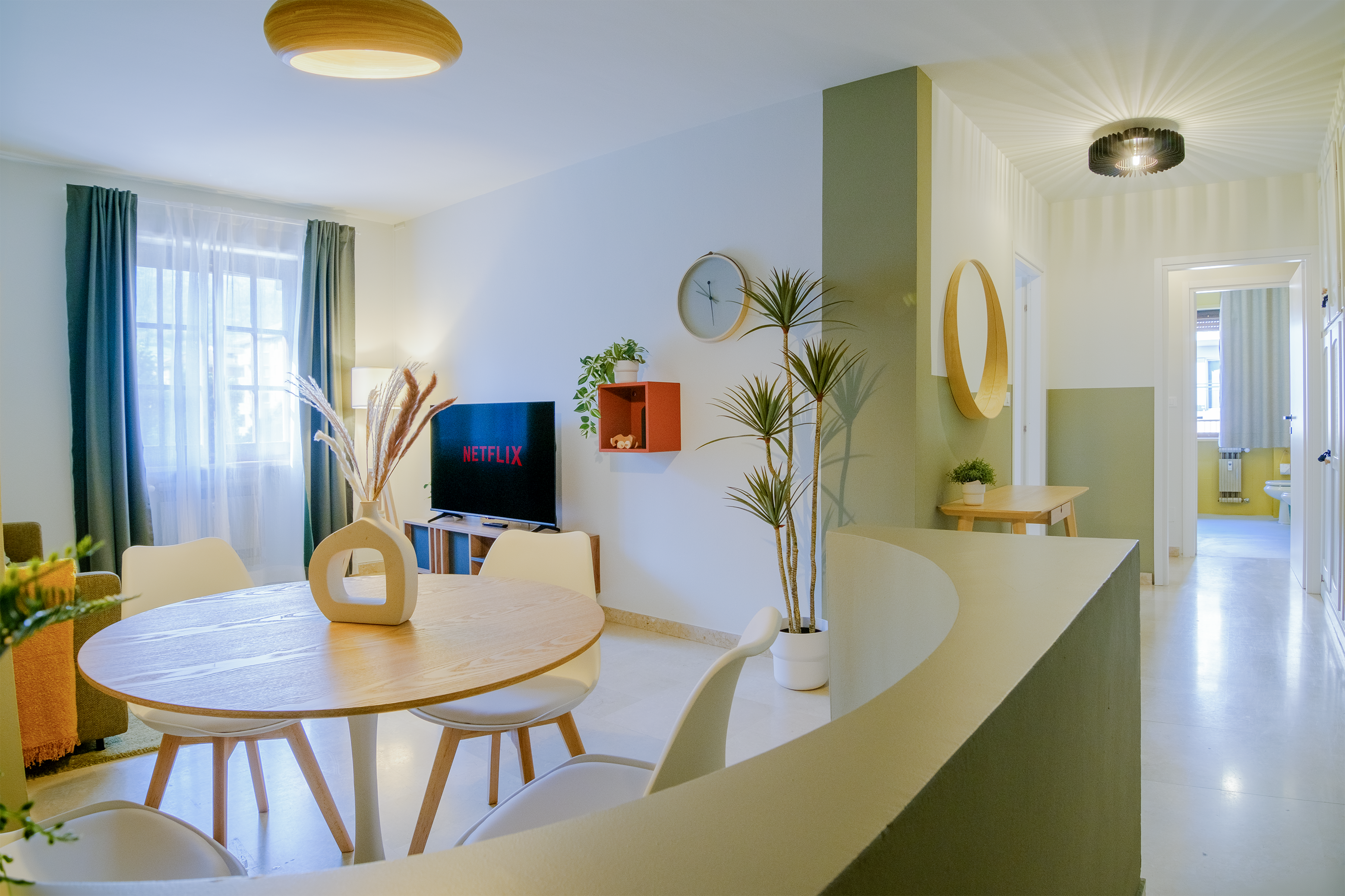 Within a stone's throw of the center with a private parking space