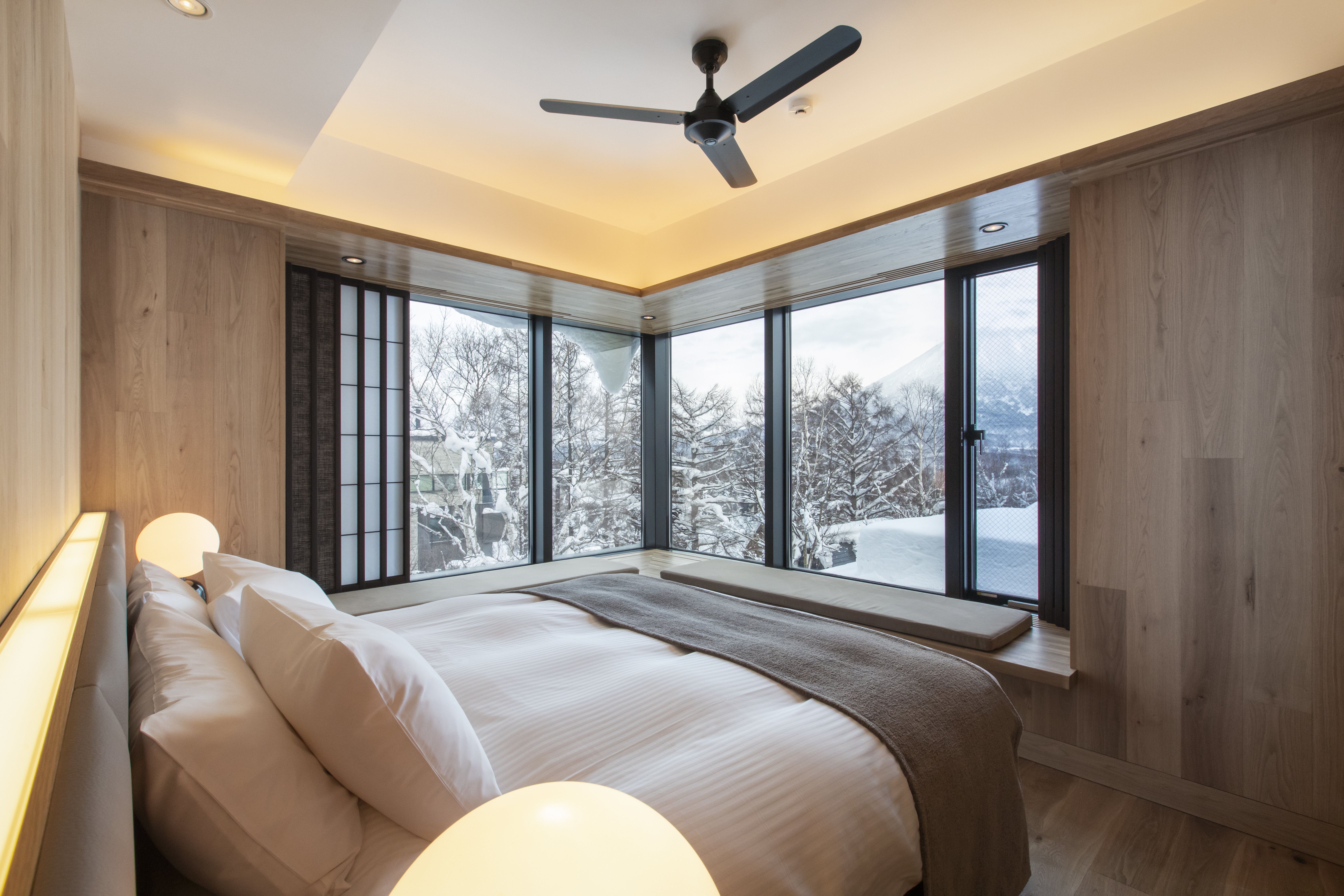 Dharma Niseko Superior Quadruple Room - Hotels for Rent in