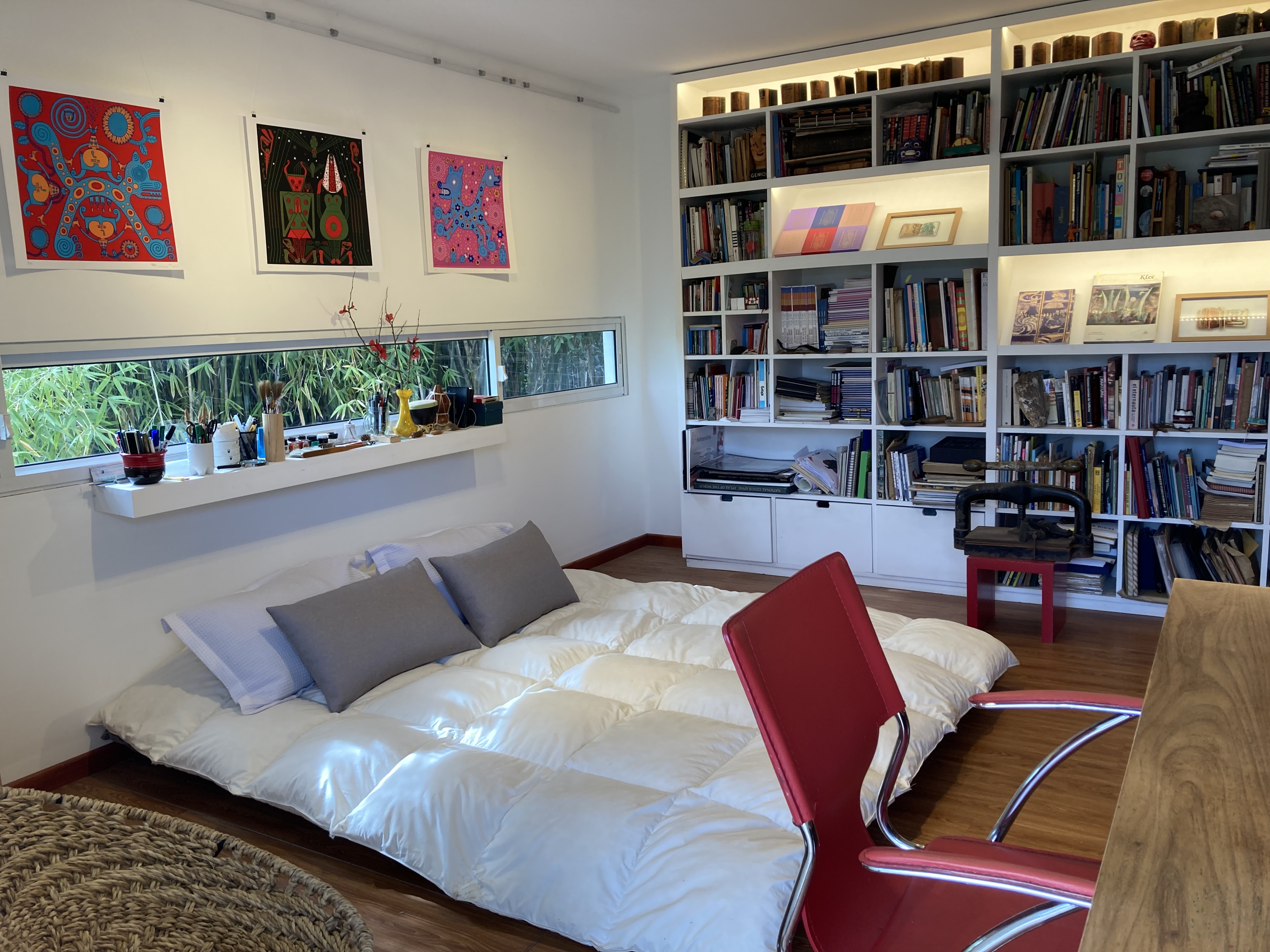 Bright zen studio