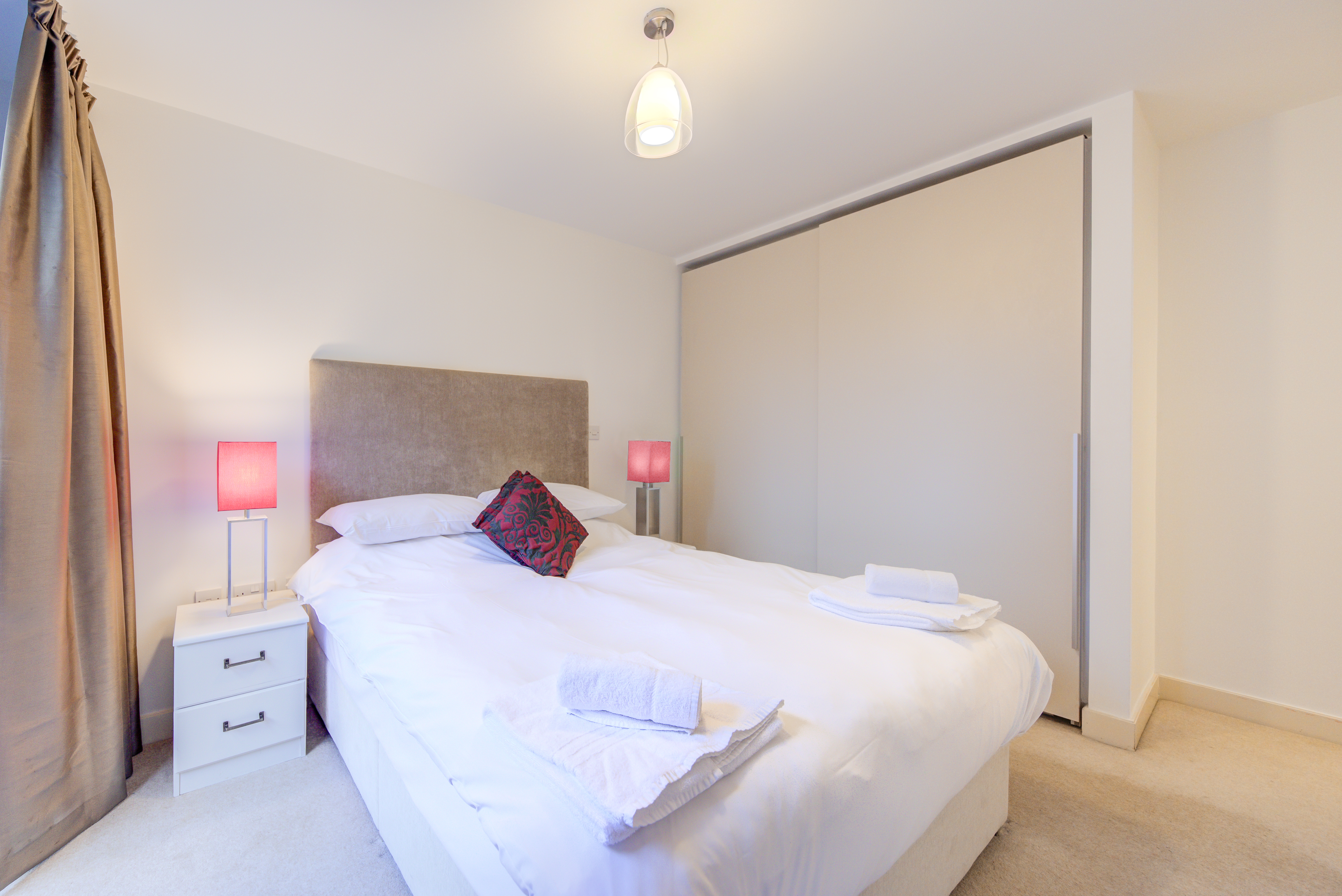Cleyro Apartments - Finzels Reach 2 Bedroom Deluxe in Central, Bristol