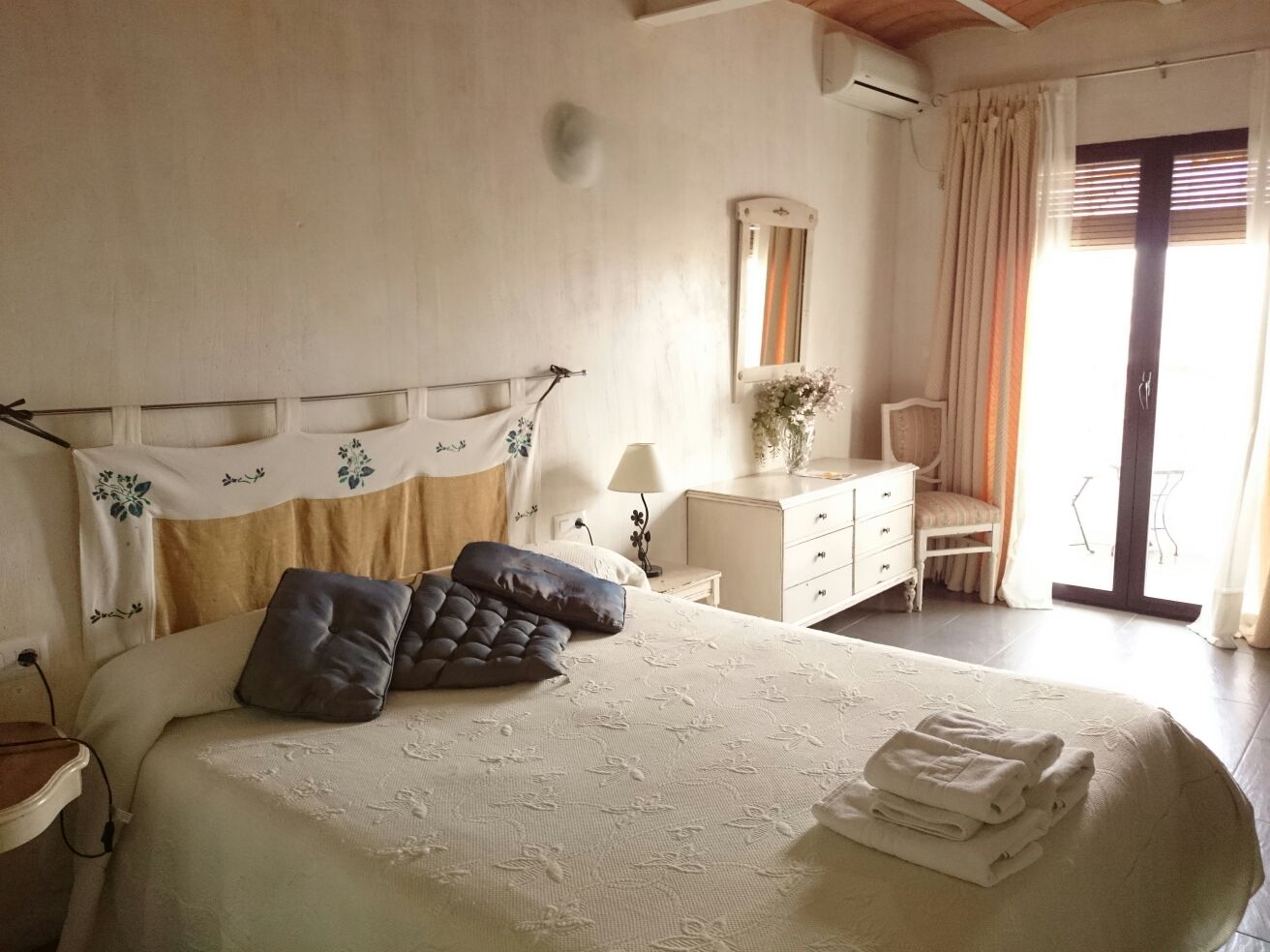 A double room with balcony