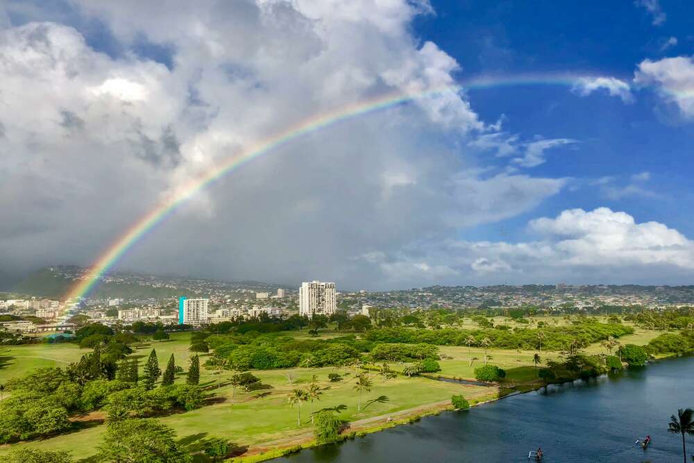 Honolulu 1 Bedroom Sleeps 4 in Primary Urban Center, Hawaii