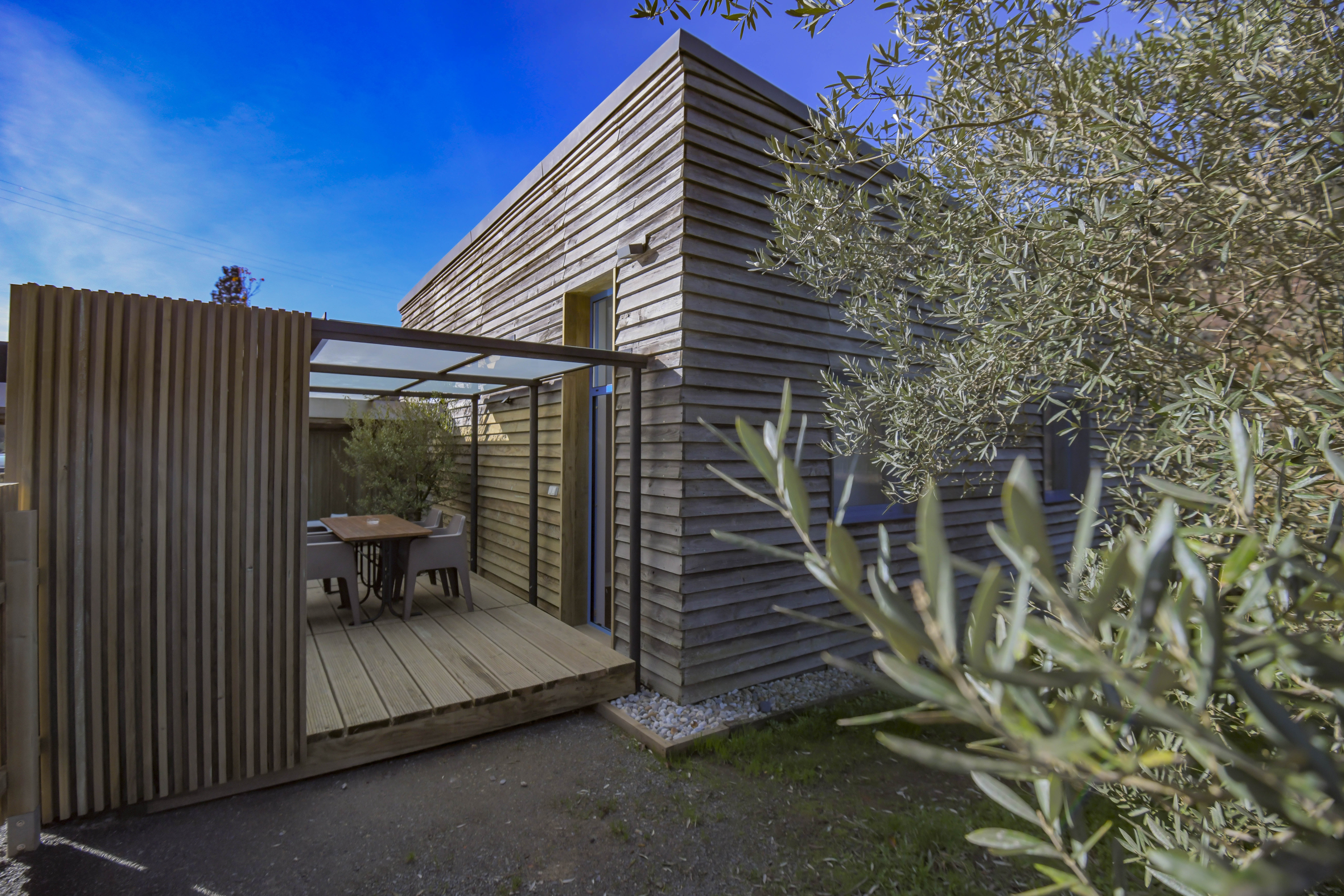 Rural cabin with two bedrooms and Jacuzzi