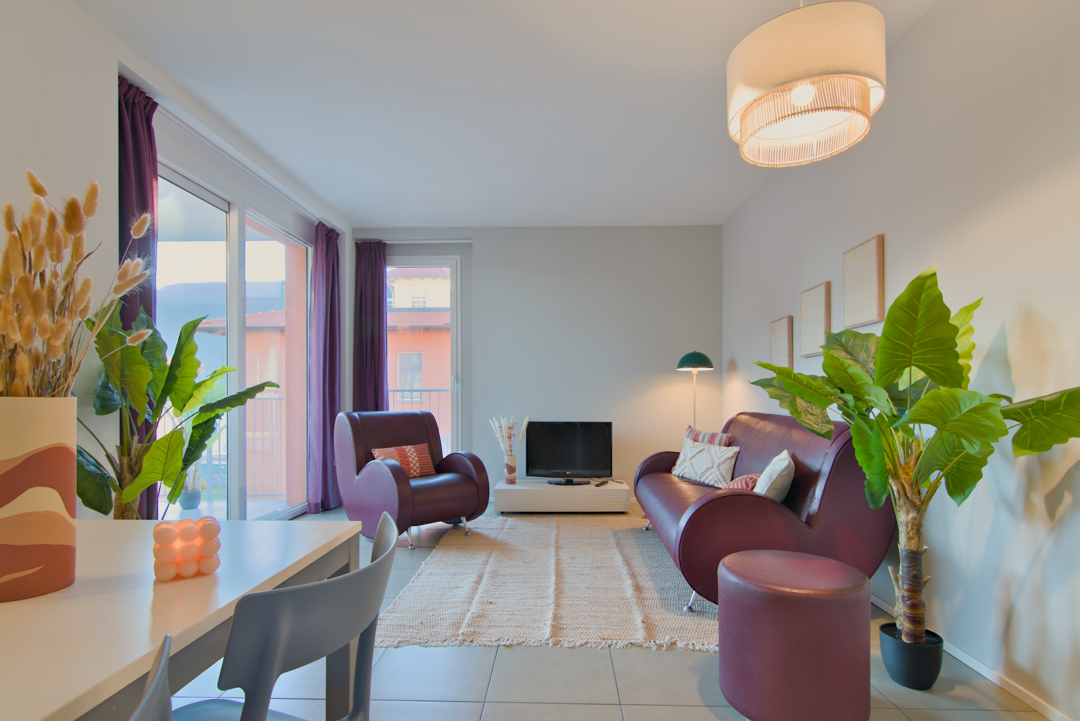 E202: 2 bedrooms apartment