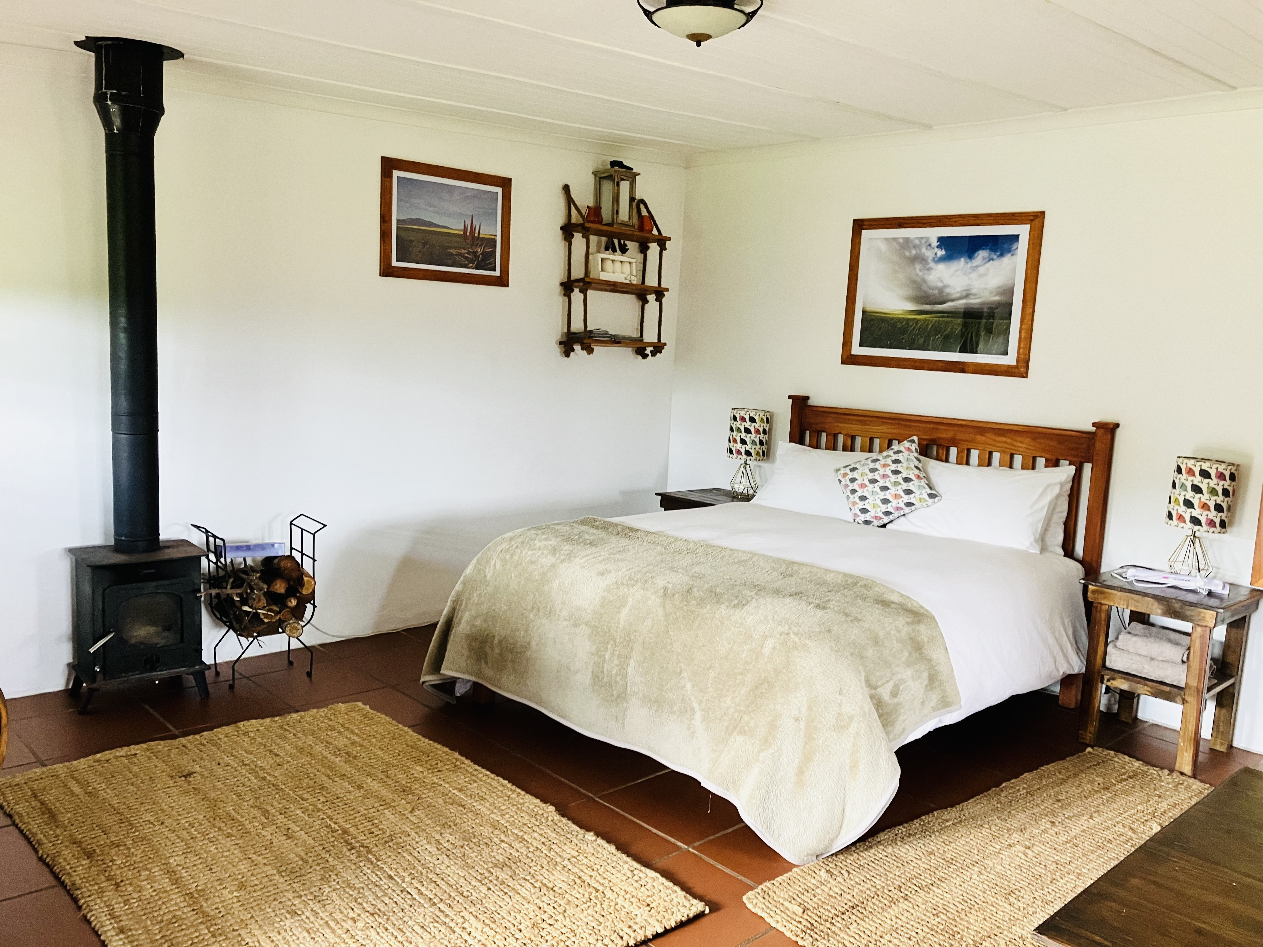 Hermitage Huisies: Guinea Fowl Cottage