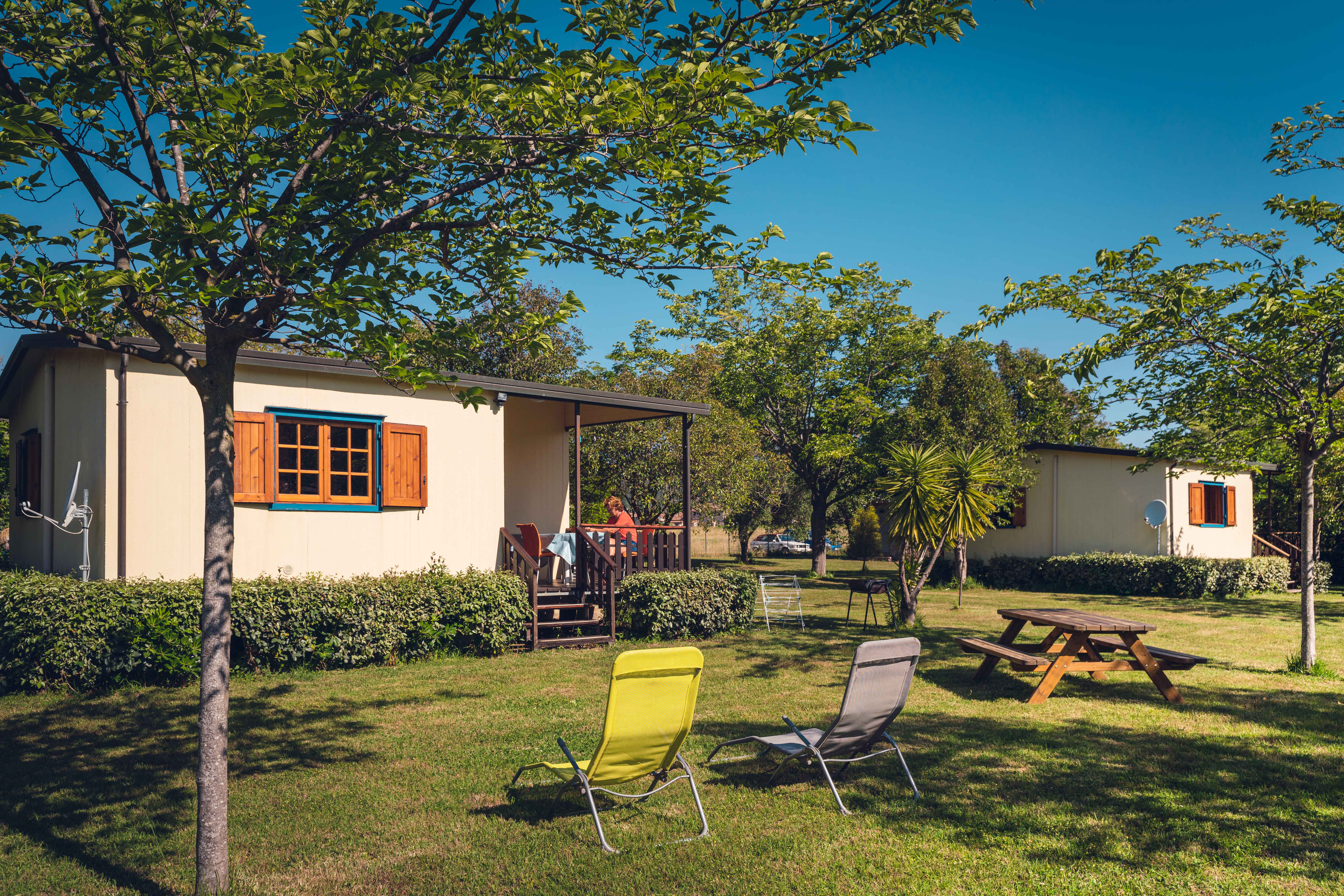 charming cottages between  the sea and ubuscu mountain
