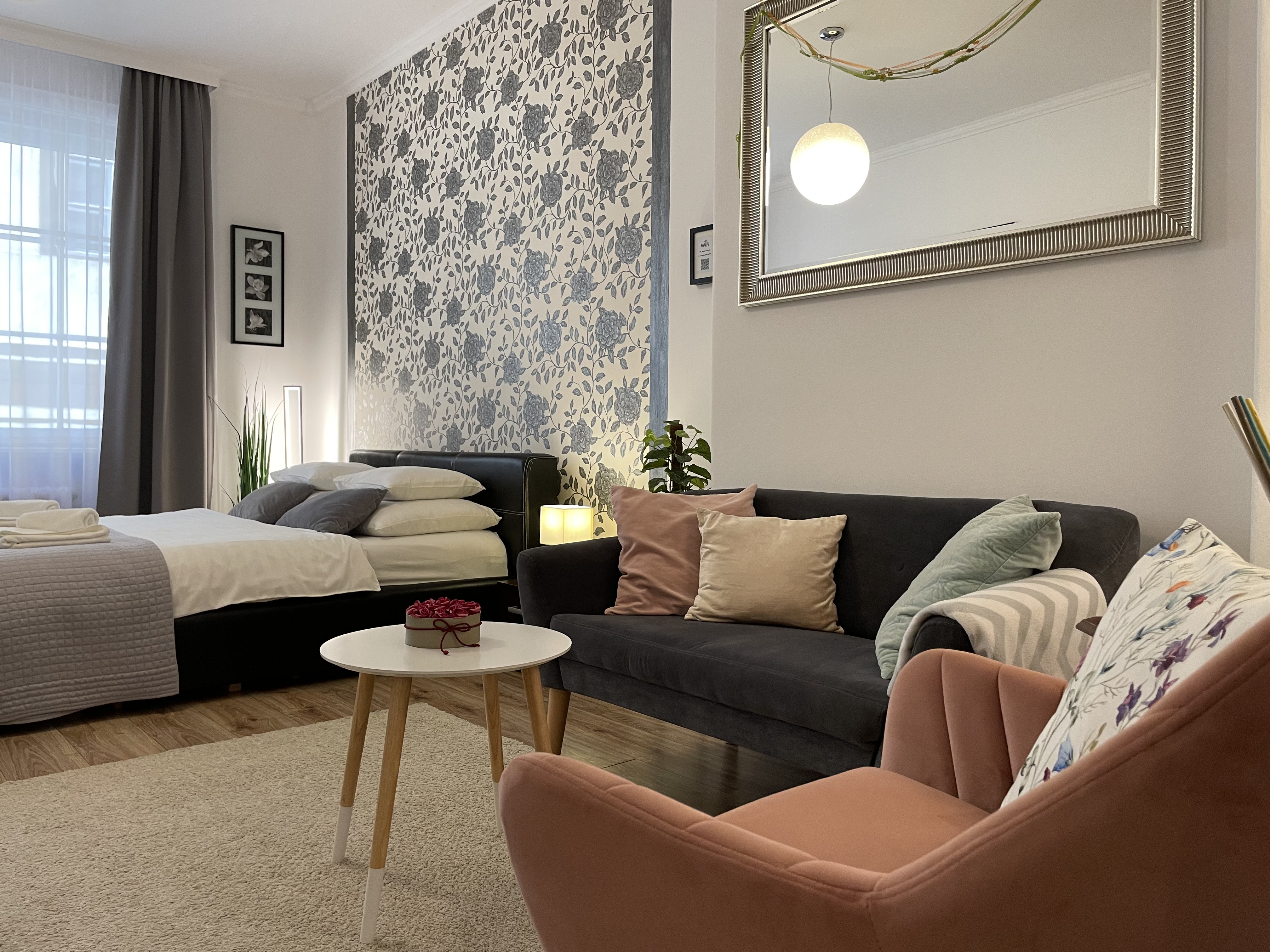 A touch of Luxury in the downtown