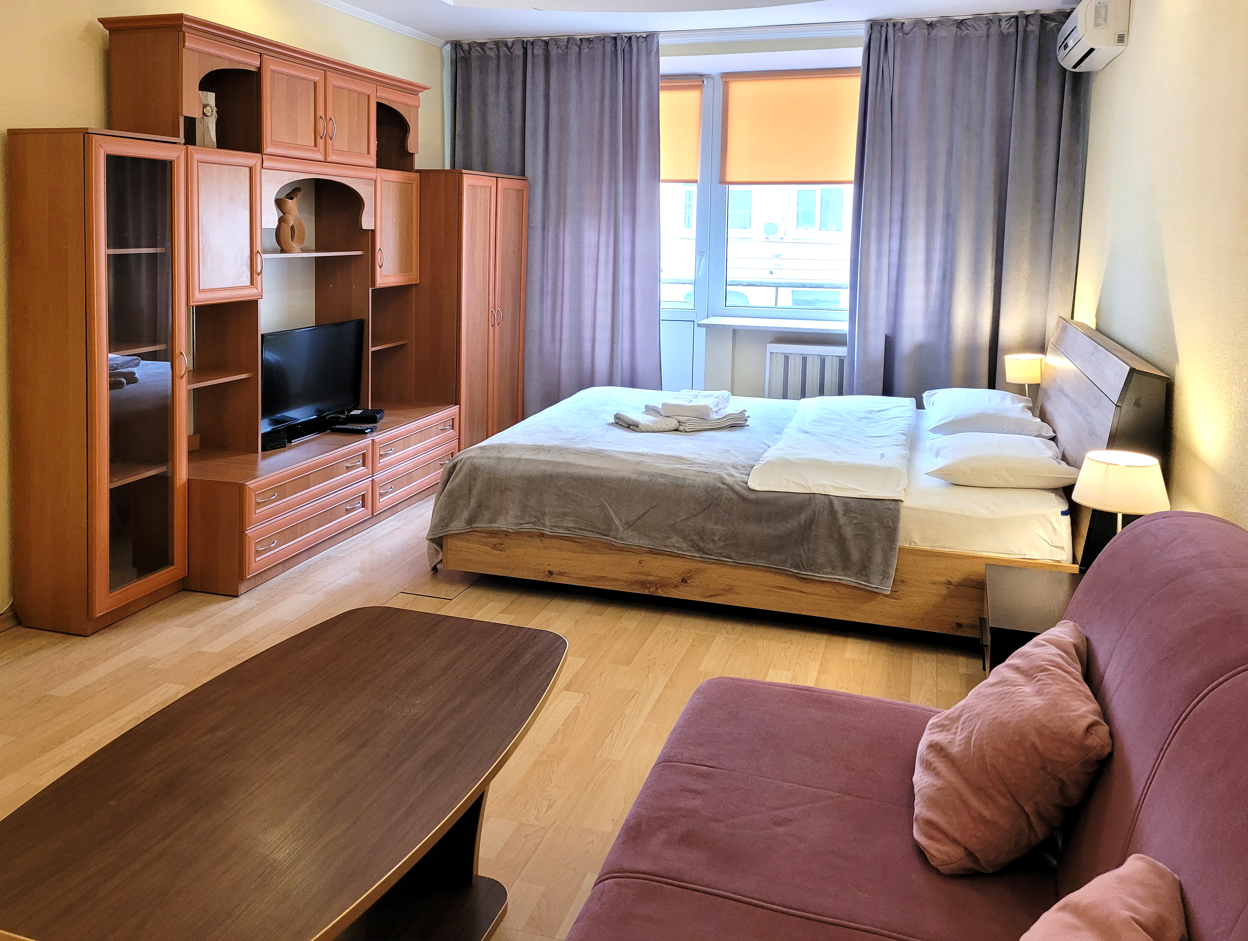 10, Mala Zhytomirs'ka Str (1)
