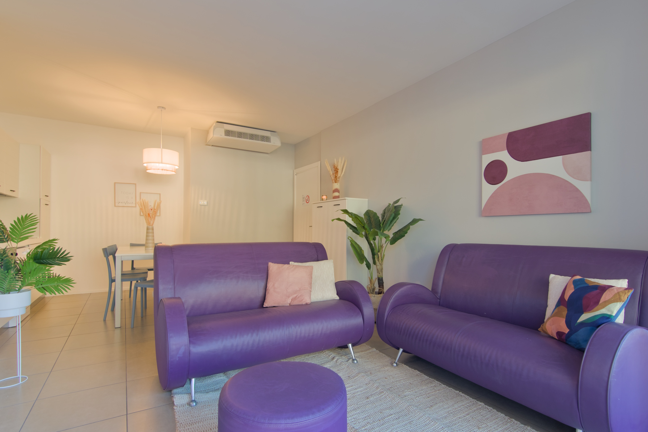 E203: 3 bedrooms apartment