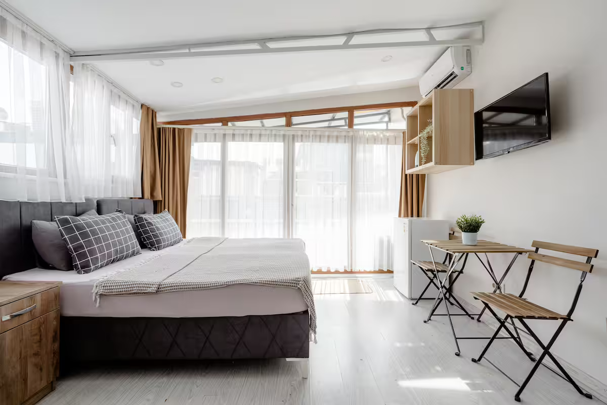 Roof Top Studio with Balcony | 4 in Fatih, Istanbul