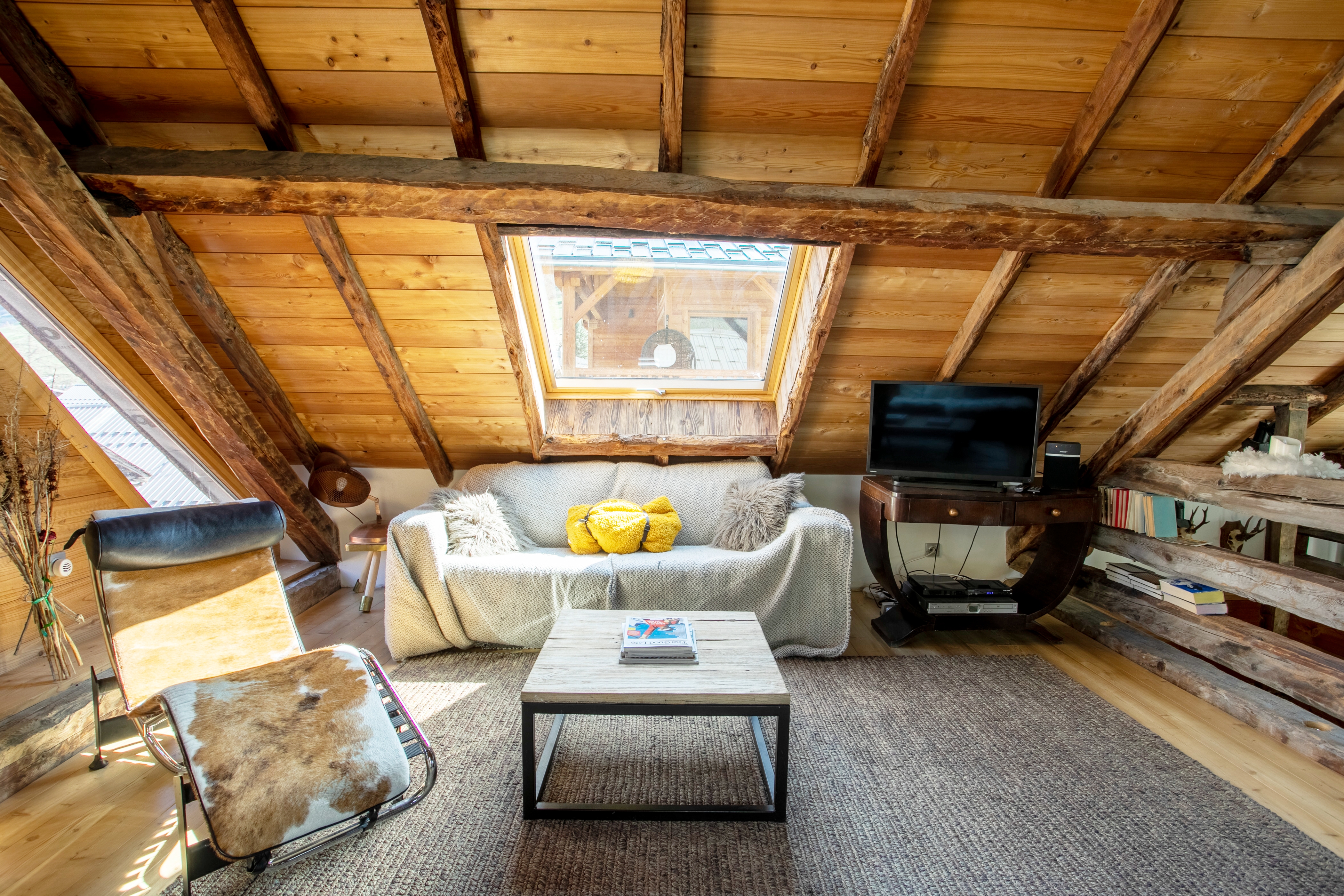Rehabilitated farmhouse/Old village Vars Sainte Marie